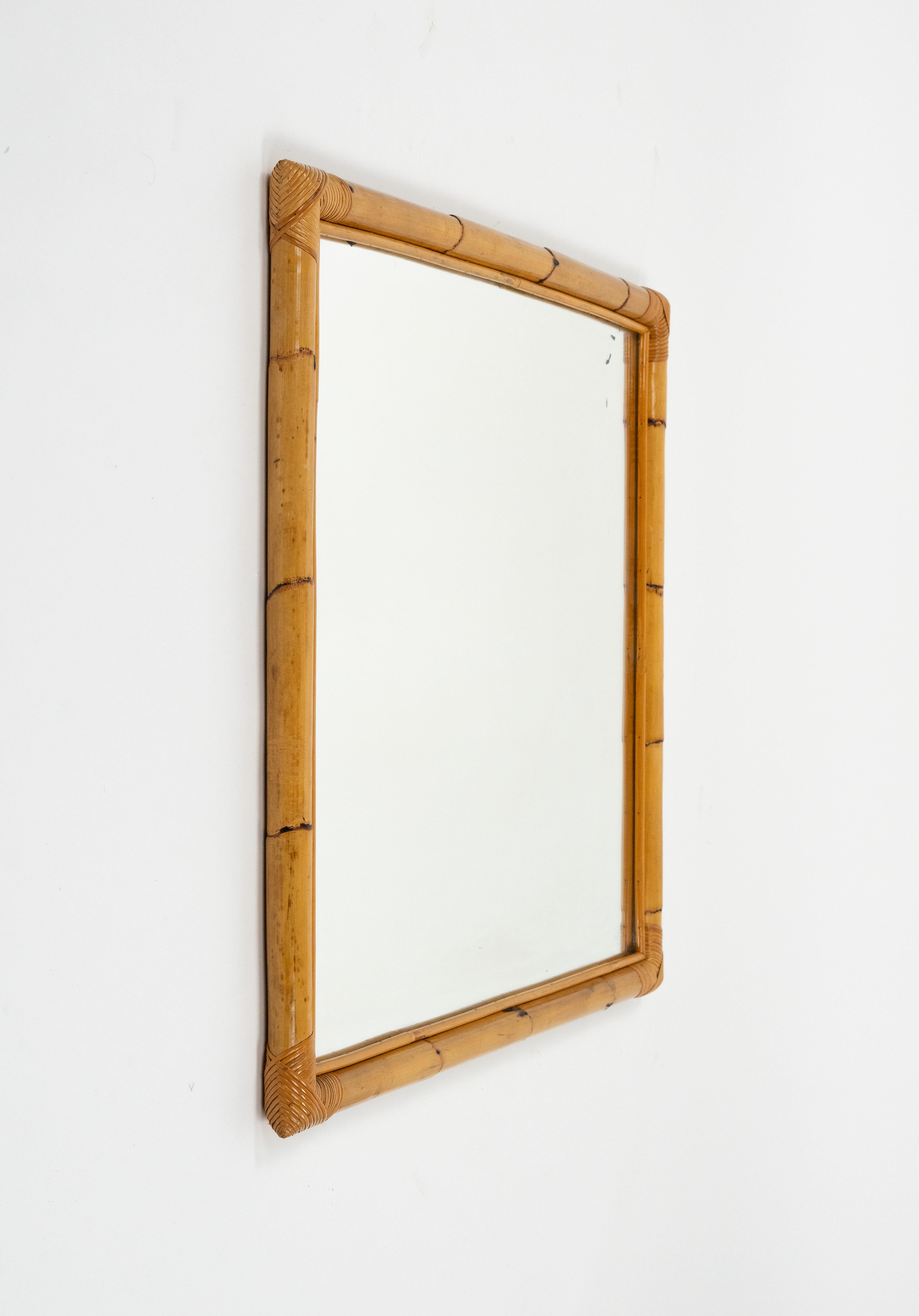 Mid-Century moderno Midcentury Squared Wall Mirror Rattan and Bamboo, Italy 1970s in vendita