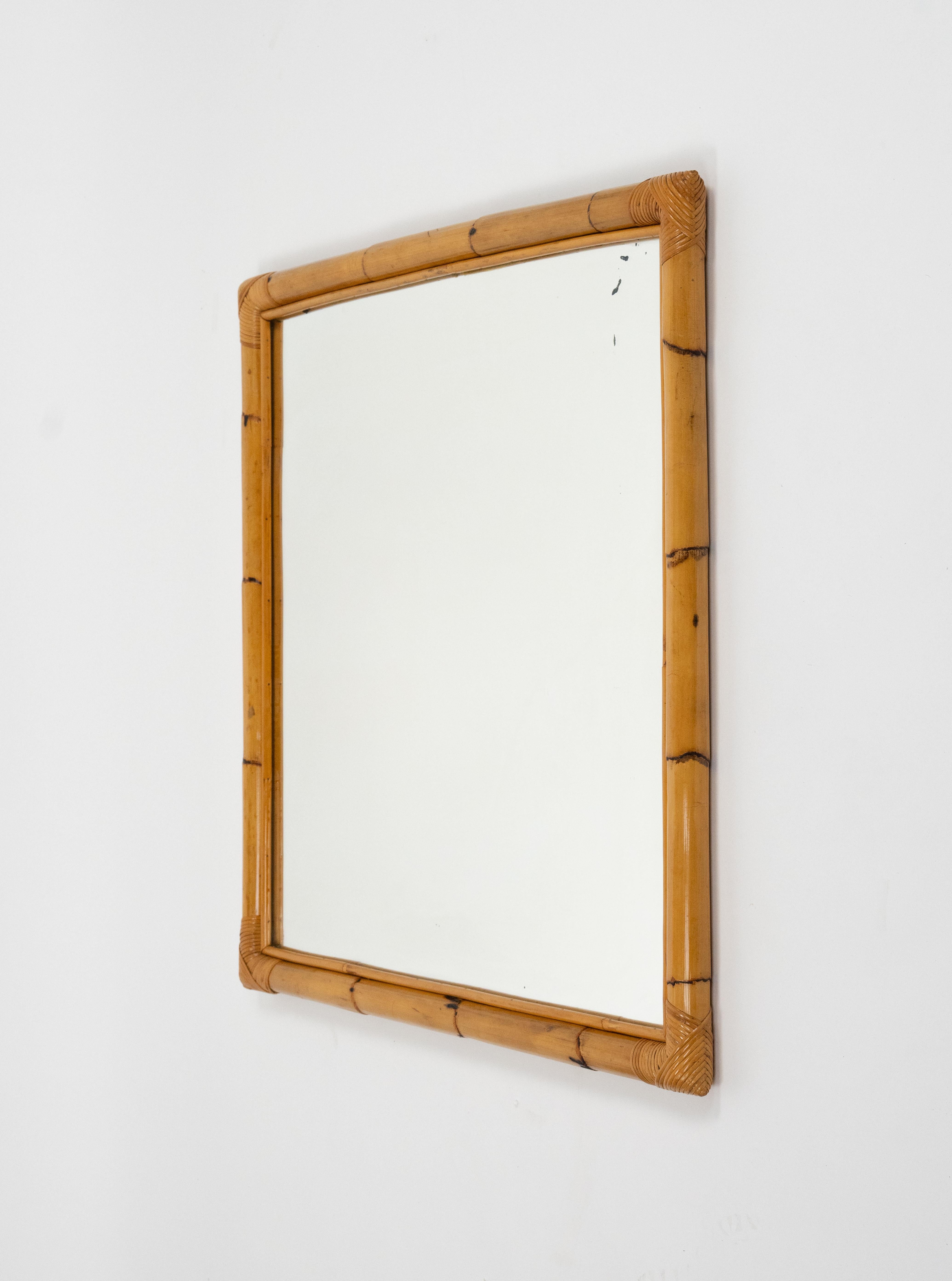 Bambù Midcentury Squared Wall Mirror Rattan and Bamboo, Italy 1970s in vendita