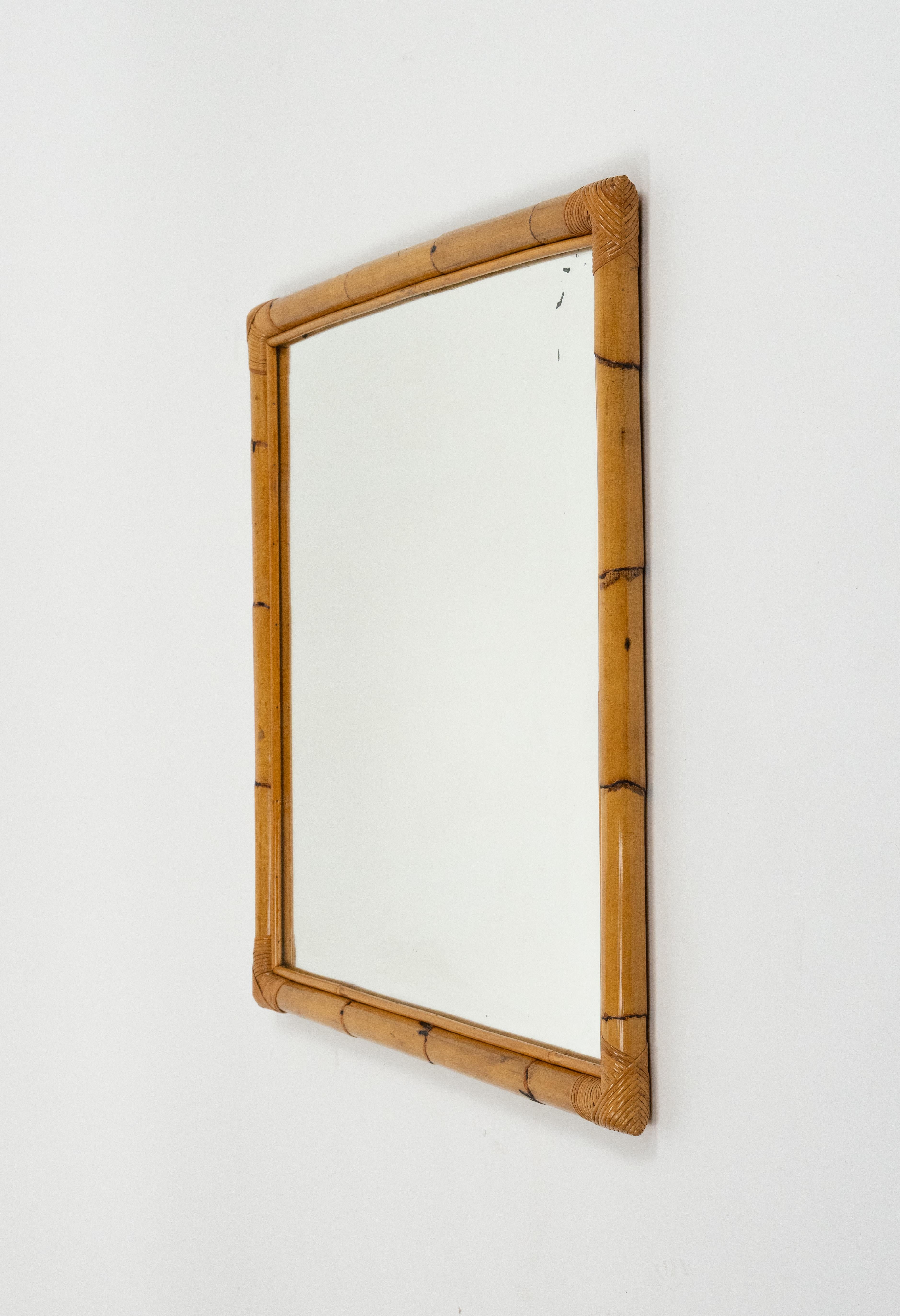 Midcentury Squared Wall Mirror Rattan and Bamboo, Italy 1970s in vendita 2