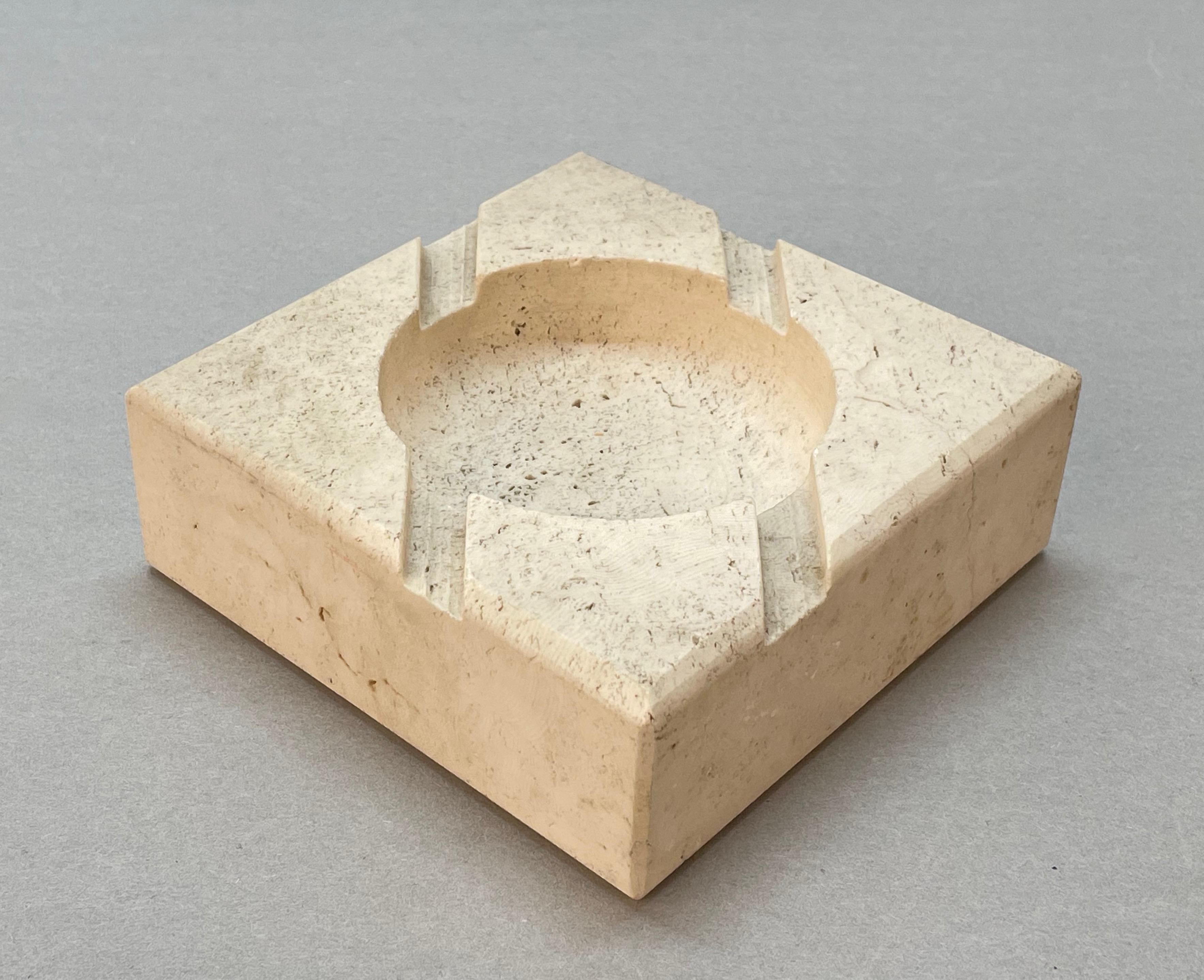 Midcentury Squared White Travertine Marble Italian Ashtray After Mannelli, 1970s For Sale 7