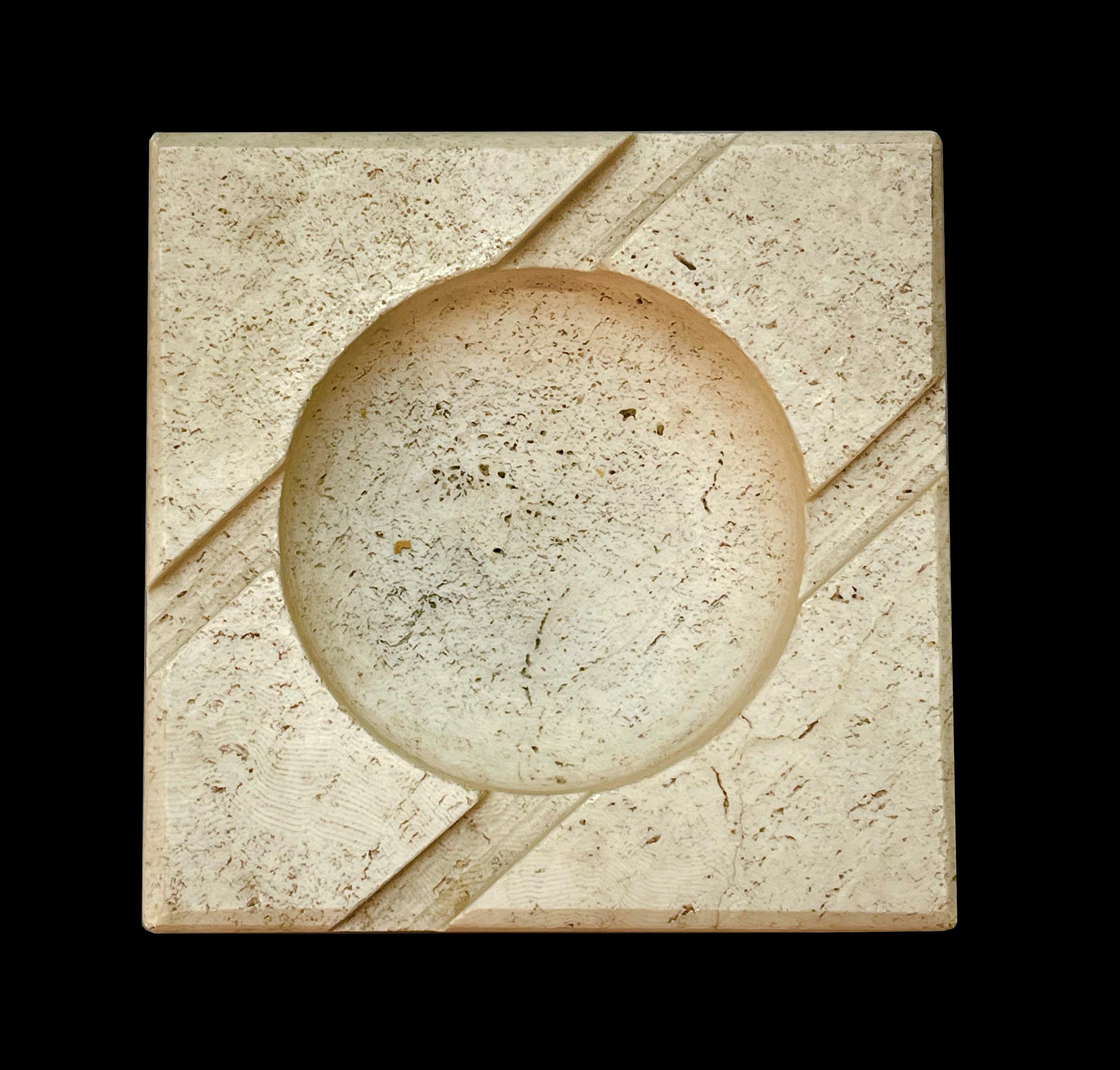 Midcentury Squared White Travertine Marble Italian Ashtray After Mannelli, 1970s For Sale 4