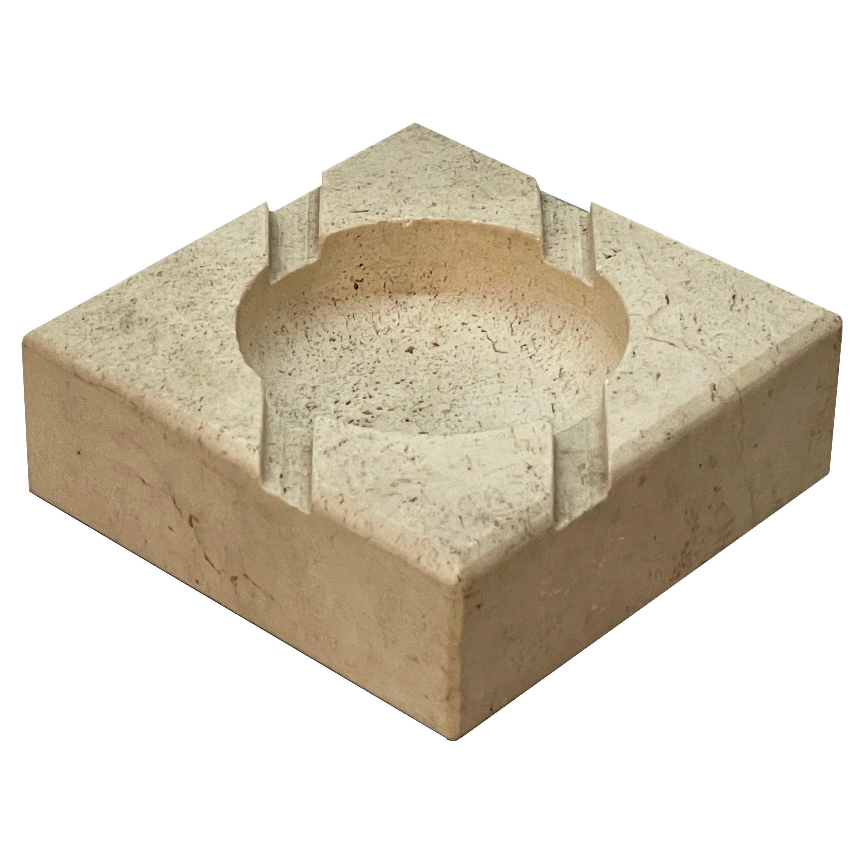 Midcentury Squared White Travertine Marble Italian Ashtray After Mannelli, 1970s For Sale
