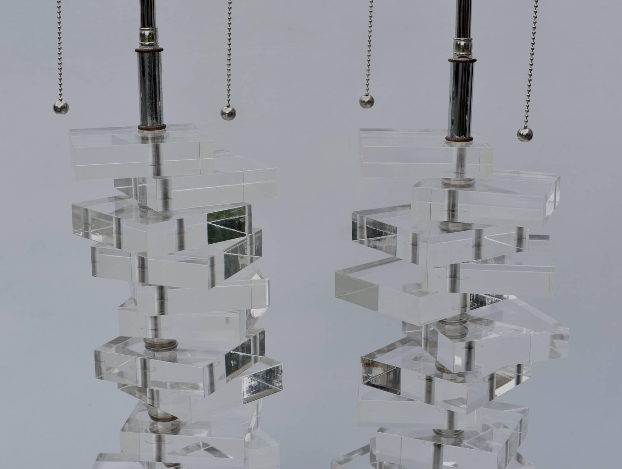 Midcentury Stacked Lucite Lamps Having Chrome Bases, a Pair For Sale 1