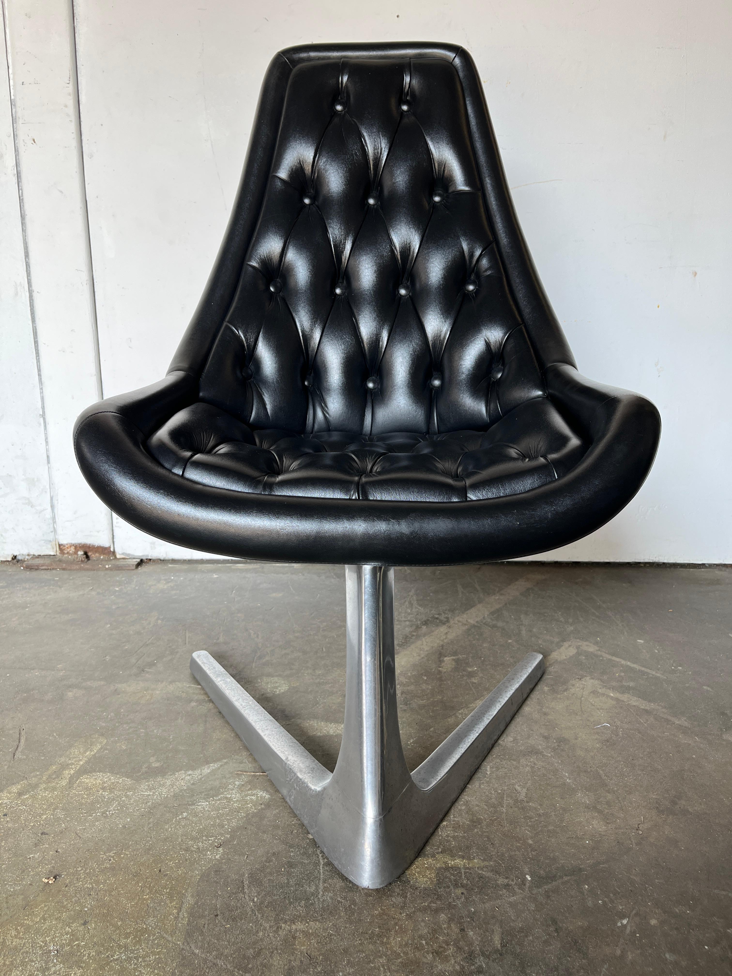 20th Century Midcentury 'Star Trek' Sculpta Swivel Chairs by Chromcraft (two available)