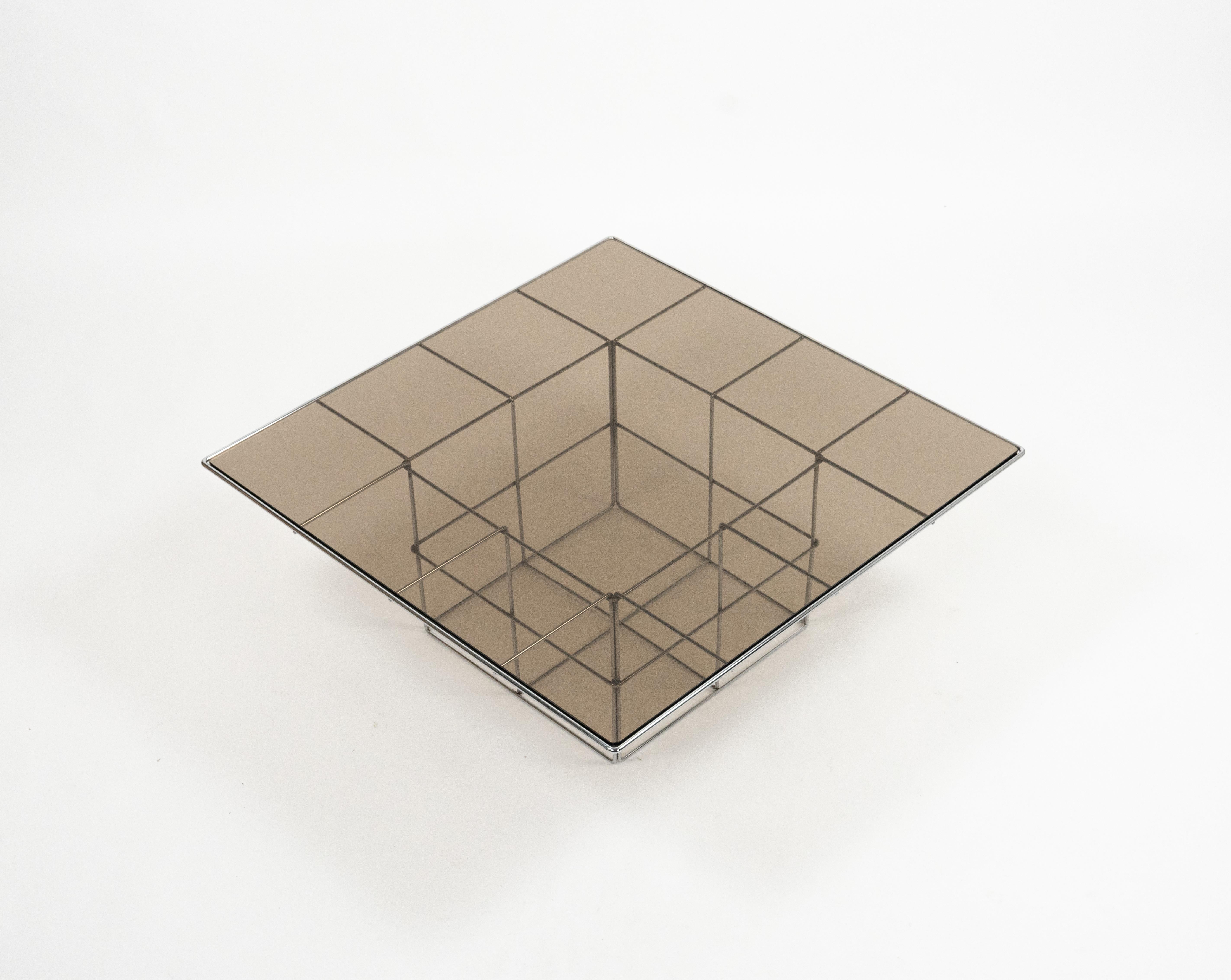 Midcentury Steel and Smoked Glass Coffee Table Verner Panton Style, Italy 1970s In Good Condition For Sale In Rome, IT