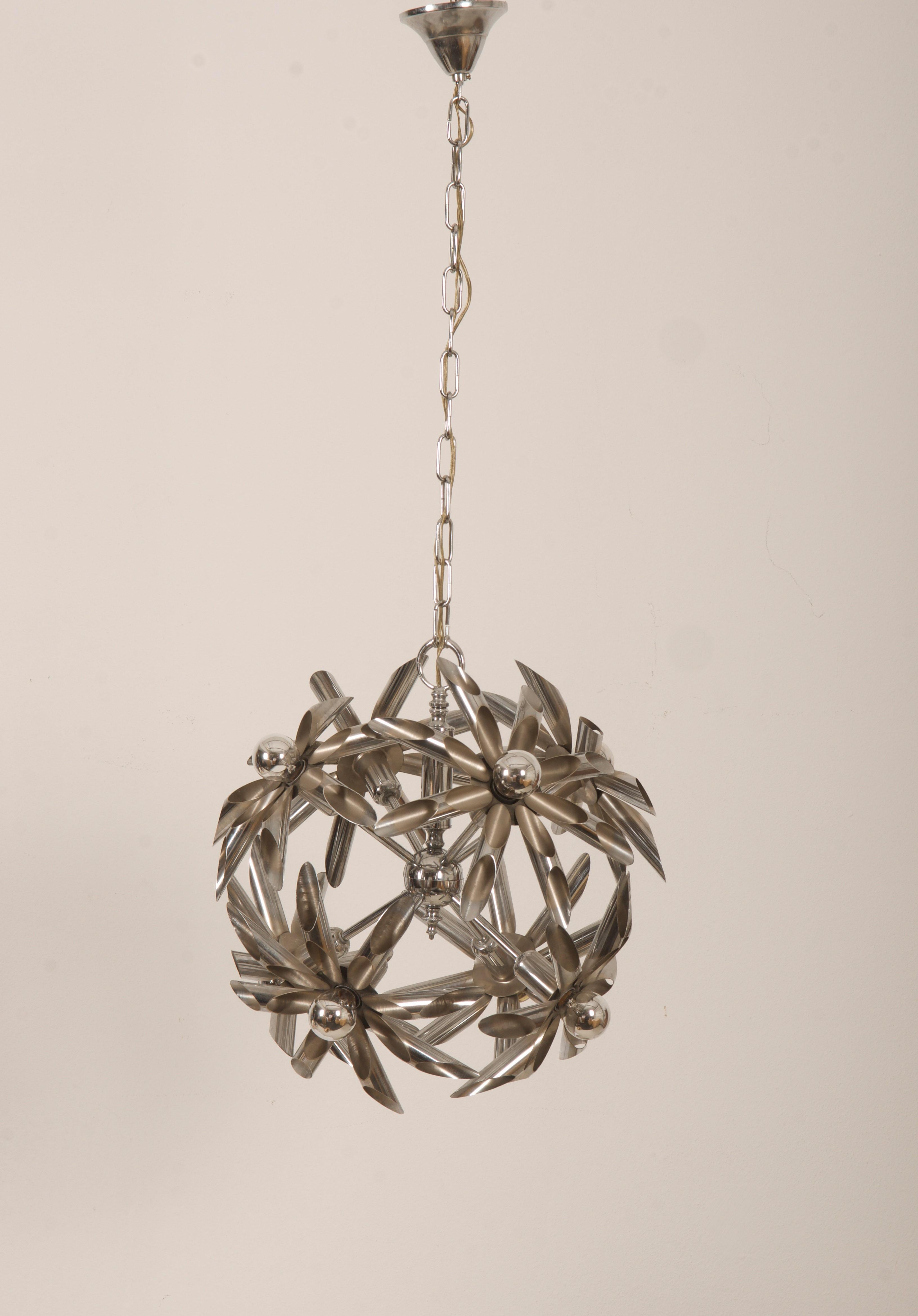 Midcentury Steel Blossoms Chandelier In Fair Condition For Sale In Vienna, AT