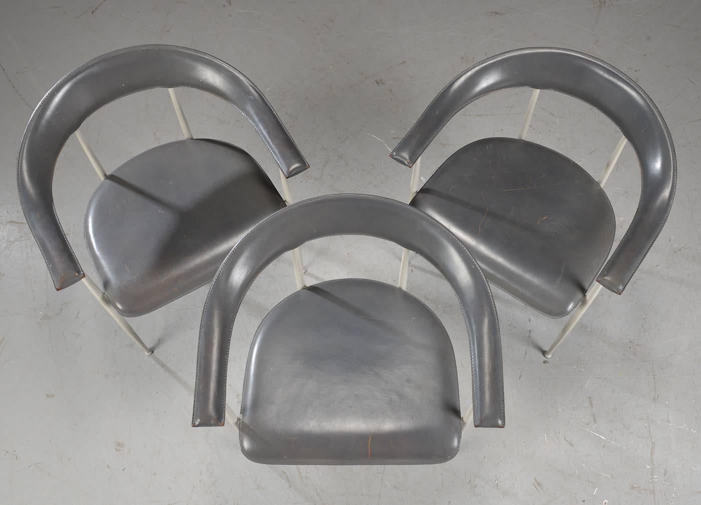 italien Fauteuils Stiletto du milieu du siècle en vente