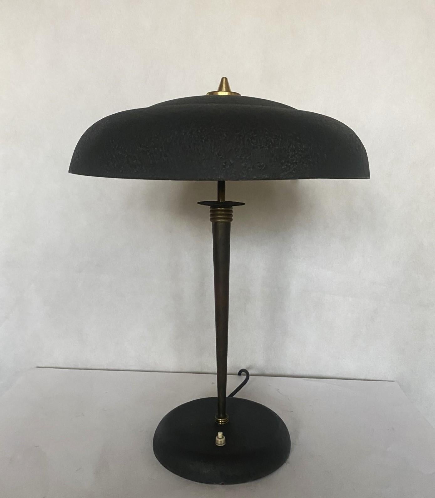Mid-Century Modern Midcentury Stilnovo Desk or Table Lamp Brass Black Enameled Metal, Iataly, 1950s For Sale
