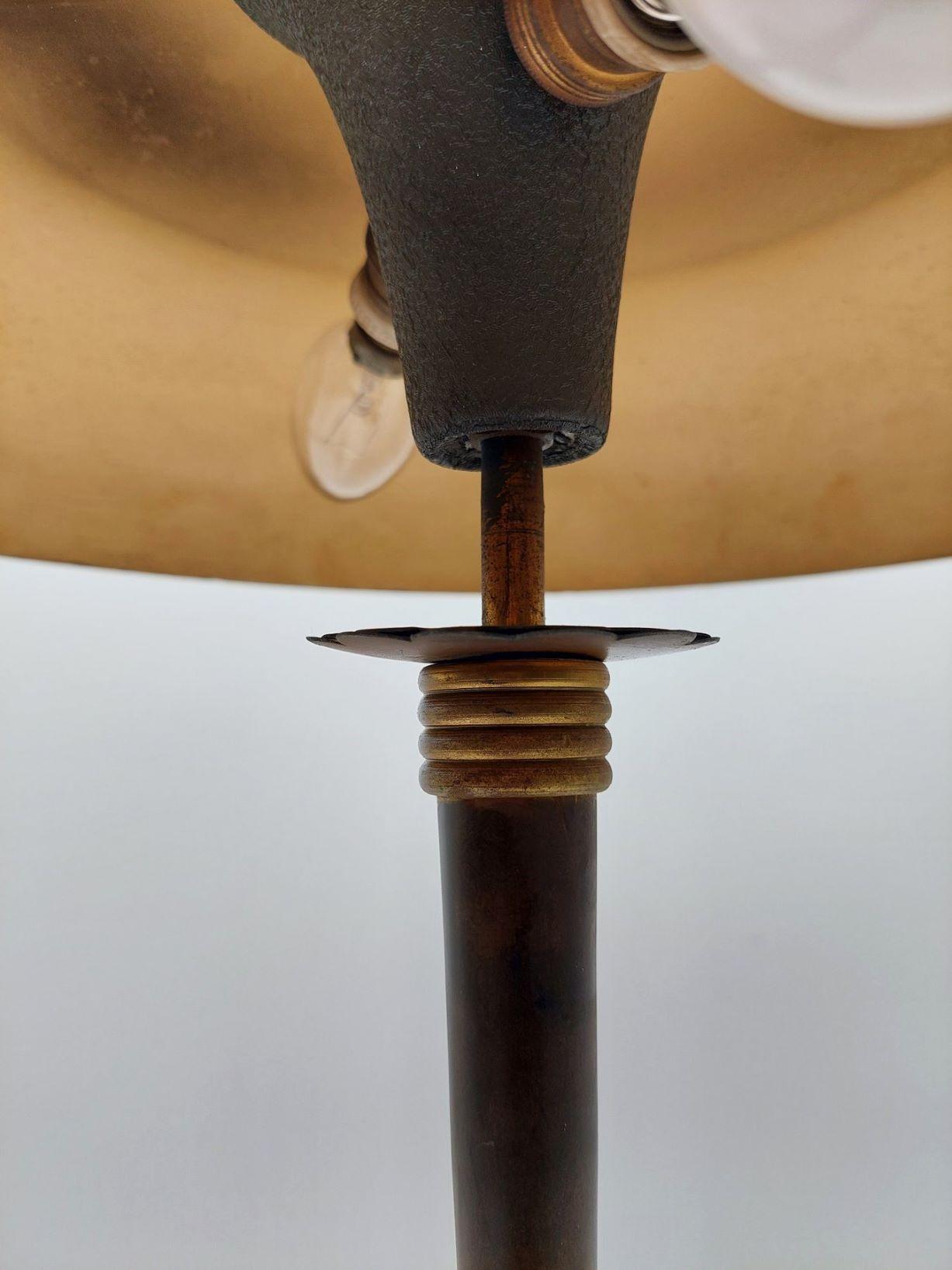 Lampe de bureau ou de table Stilnovo du milieu du siècle, métal émaillé noir, Italie, années 1950 en vente 1