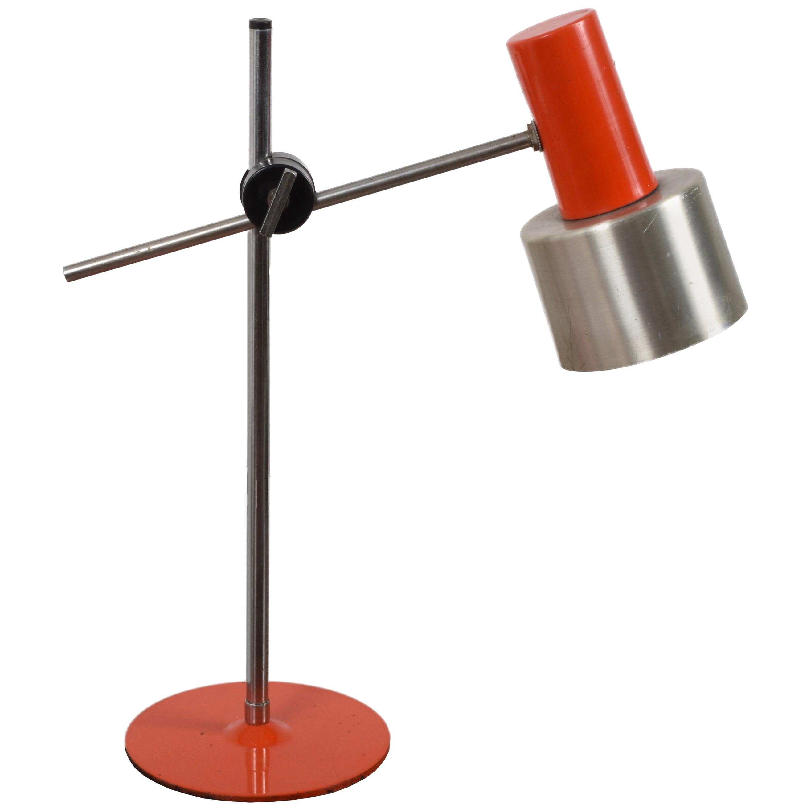 Midcentury Stilnovo Orange Metal and Aluminium Adjustable Table Lamp, 1960s For Sale