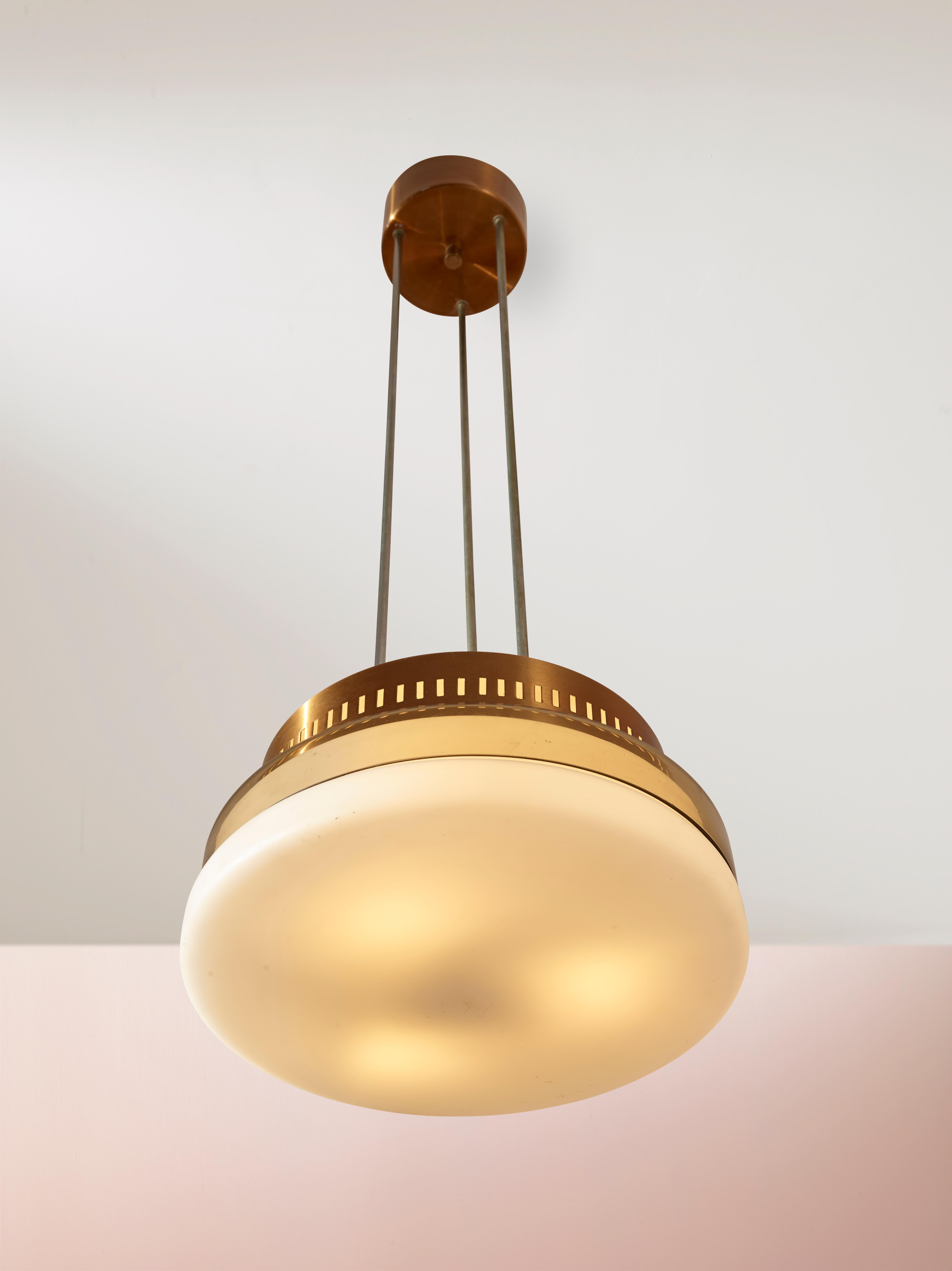 Metal Midcentury Stilnovo Style Pendant Light Made of Glass and Copper, Italy, 1960s For Sale