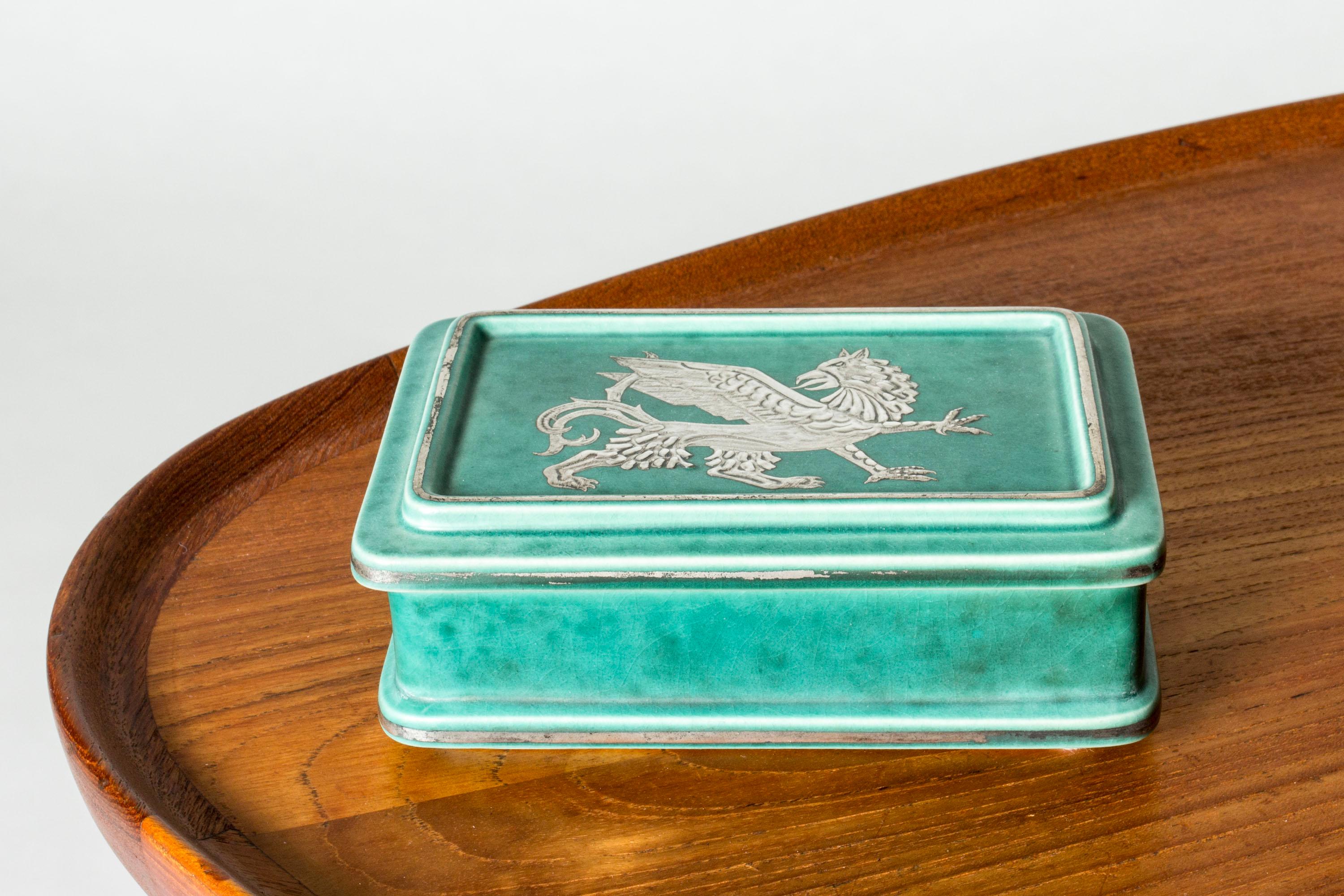 Scandinavian Modern Midcentury Stoneware “Argenta” Box by Wilhelm Kåge, Gustavsberg, Sweden, 1940s For Sale
