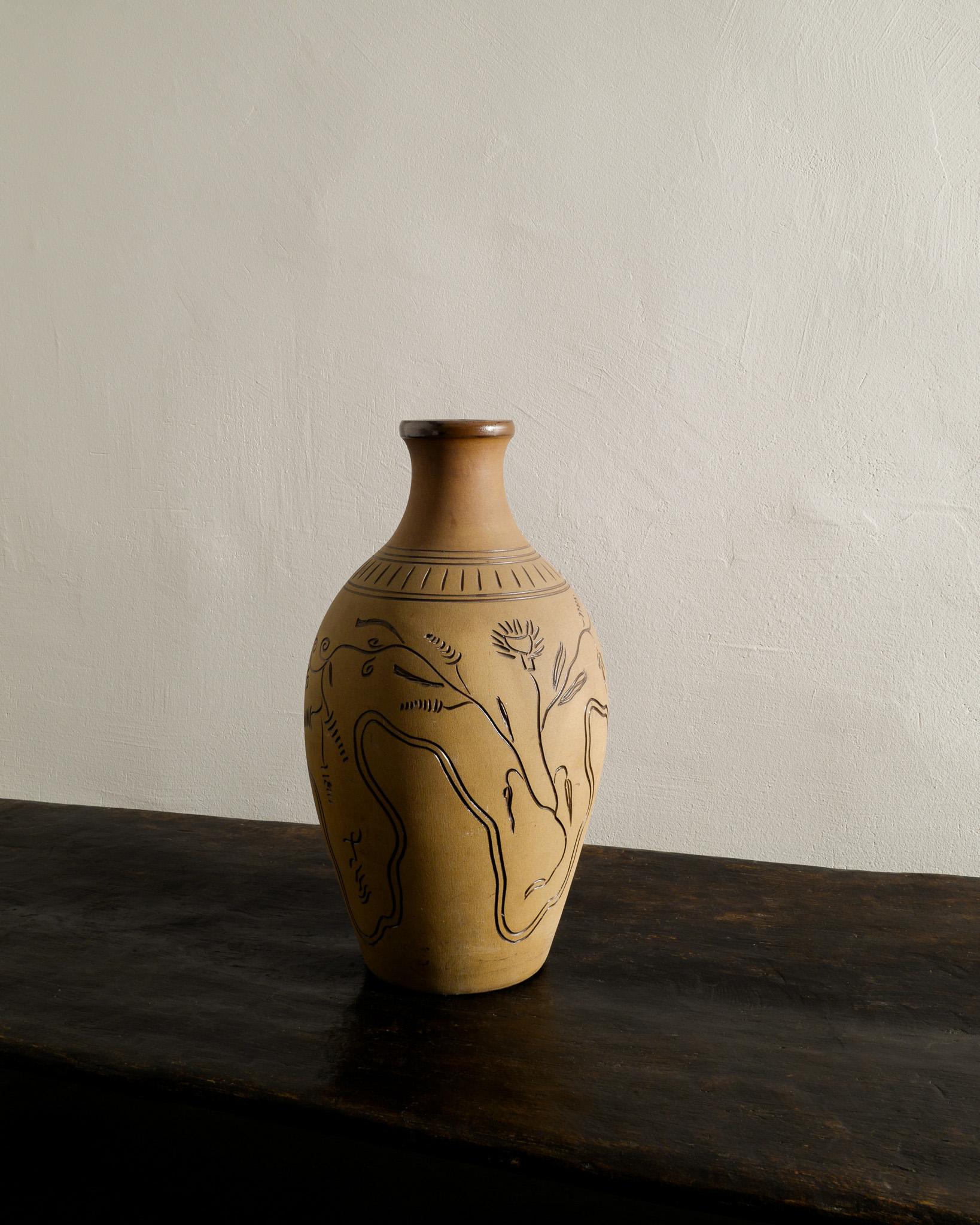 Vase de sol en grès du milieu du siècle par Sven BOLIN Produit par Höganäs Suède années 1940  Bon état - En vente à Stockholm, SE