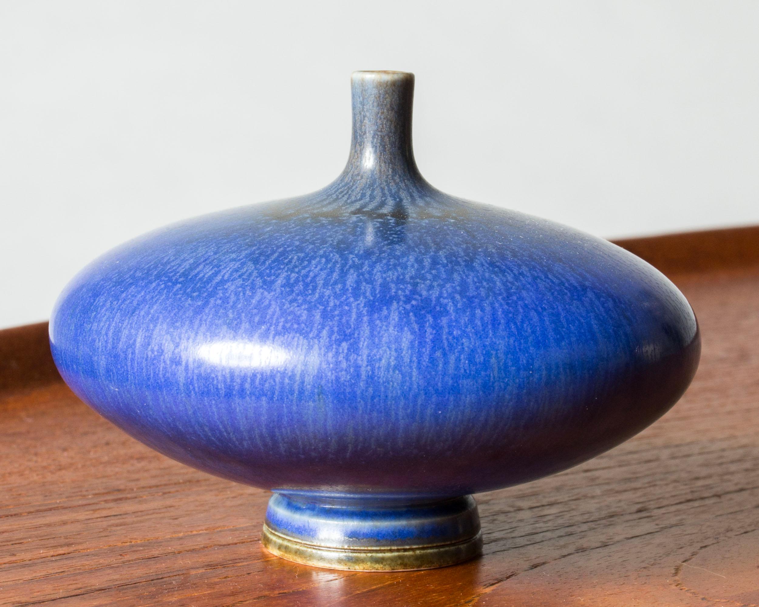 Swedish Midcentury Stoneware Miniature Vase, Berndt Friberg, Gustavsberg, Sweden, 1950s For Sale