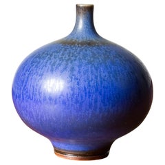 Midcentury Stoneware Miniature Vase, Berndt Friberg, Gustavsberg, Sweden, 1950s