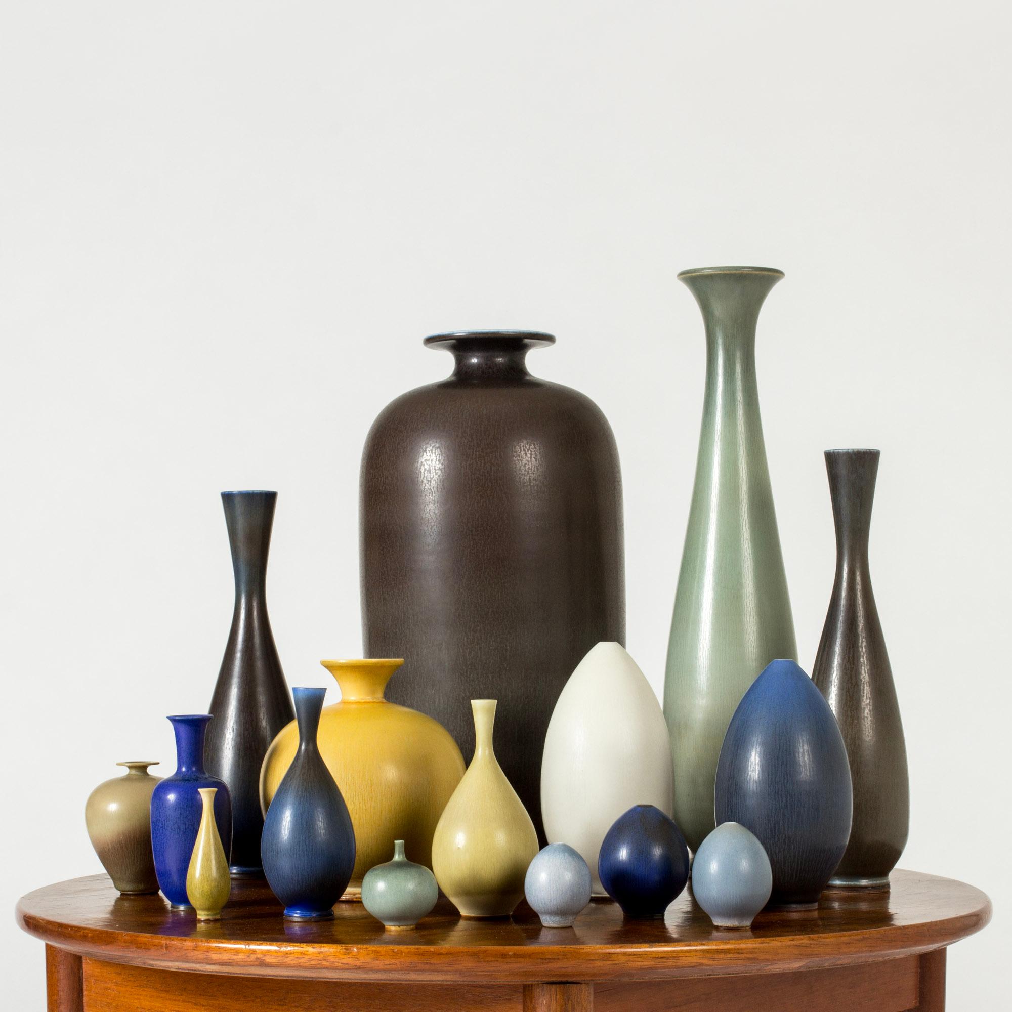 Midcentury Stoneware Vase by Berndt Friberg, Gustavsberg, Sweden, 1950s For Sale 4