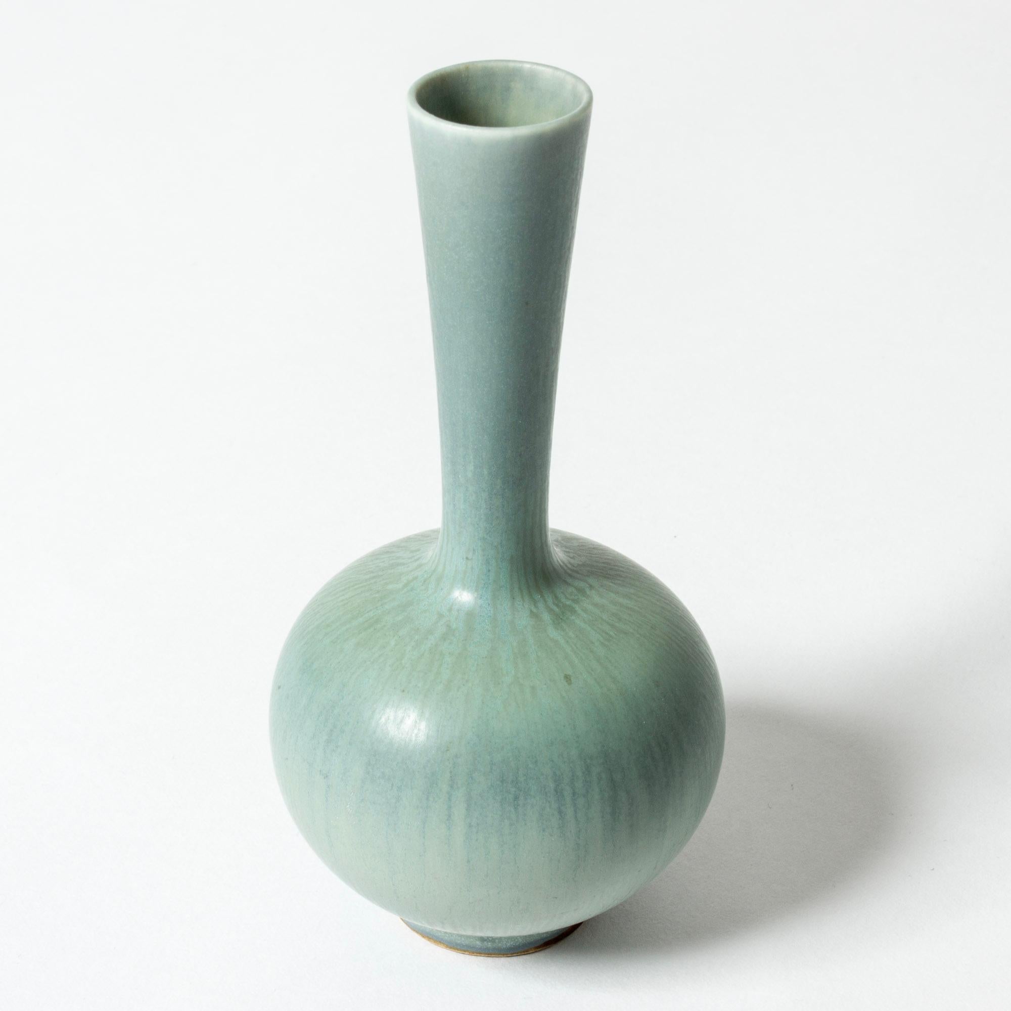 Scandinavian Modern Midcentury Stoneware Vase by Berndt Friberg, Gustavsberg, Sweden, 1950s