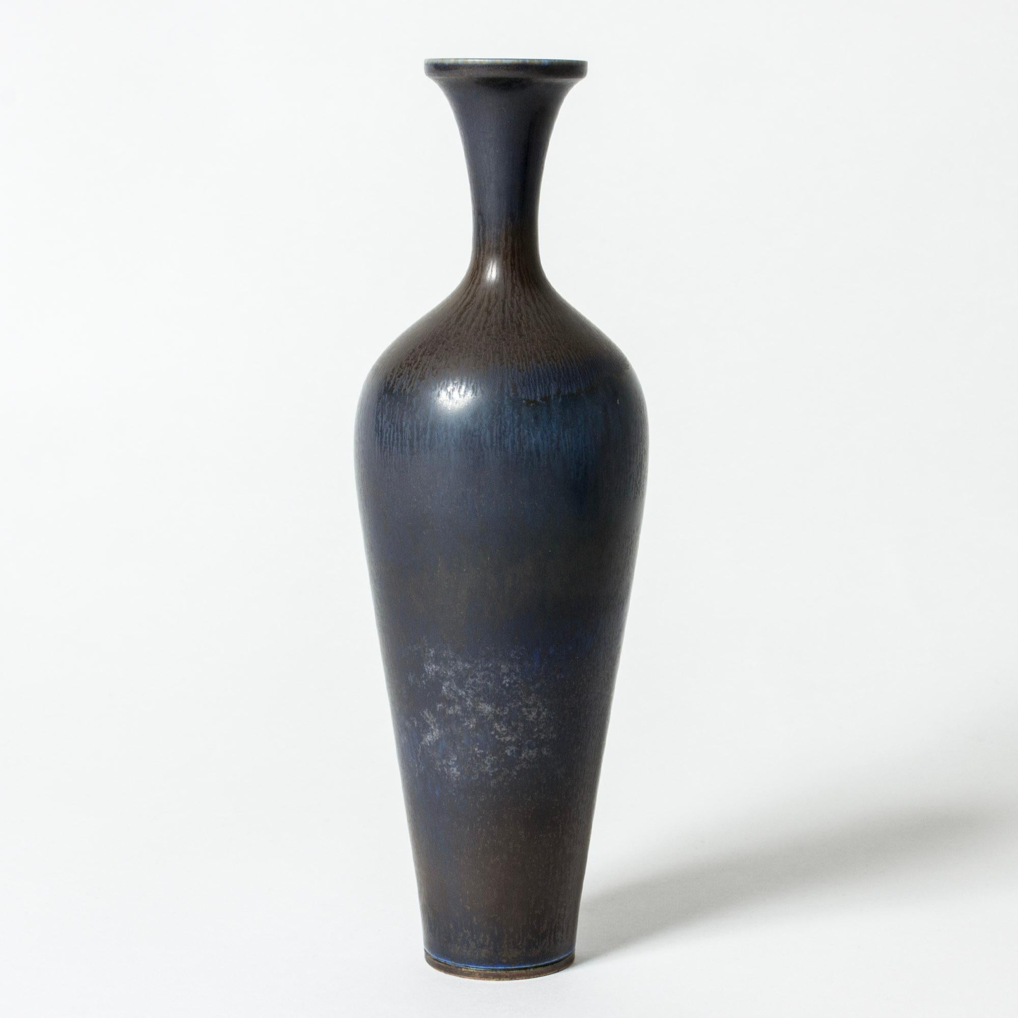 Scandinavo moderno Vaso in gres della metà del secolo scorso di Berndt Friberg, Gustavsberg, Svezia, anni '1950 in vendita