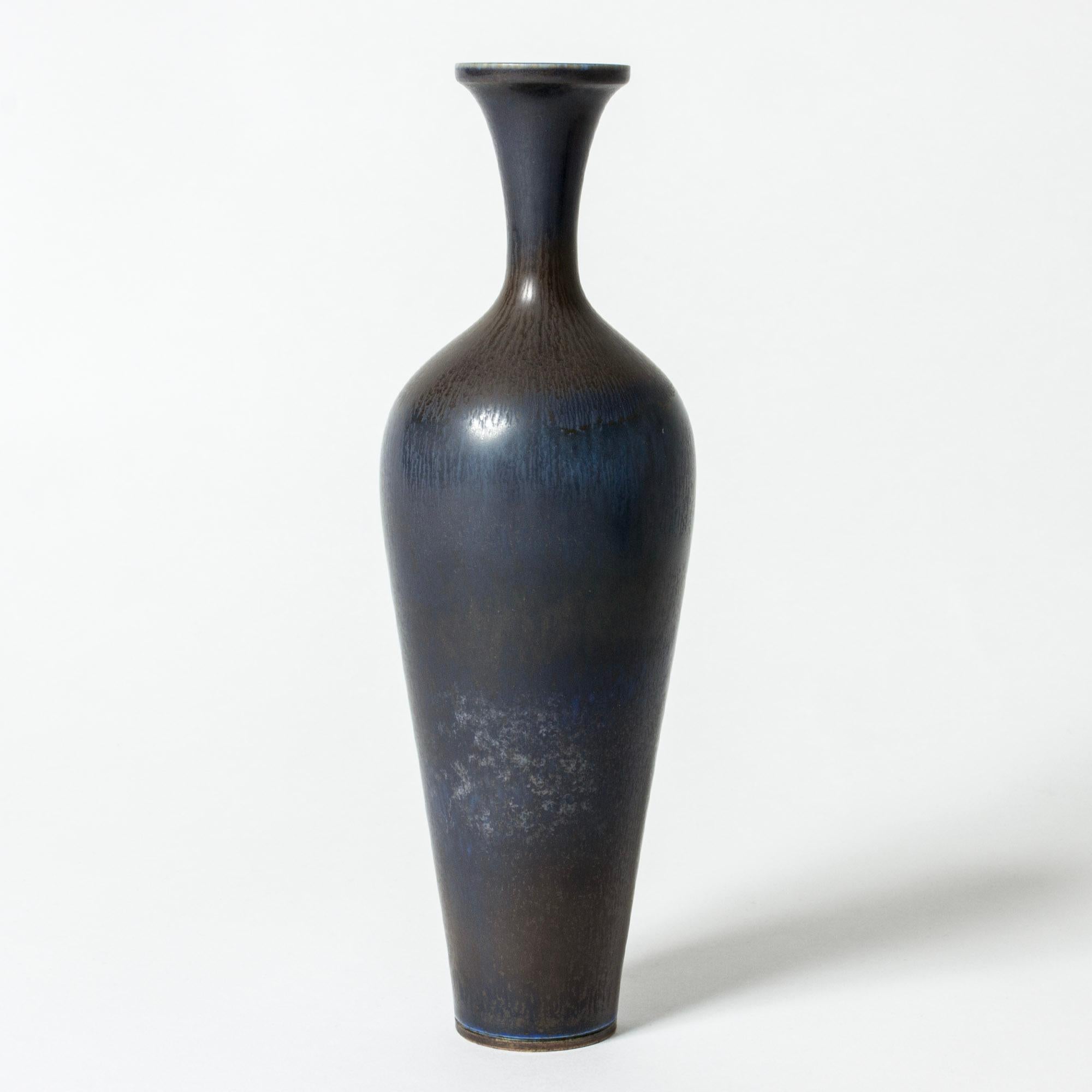 Scandinave moderne Vase en grès du milieu du siècle dernier de Berndt Friberg, Gustavsberg, Suède, années 1950 en vente