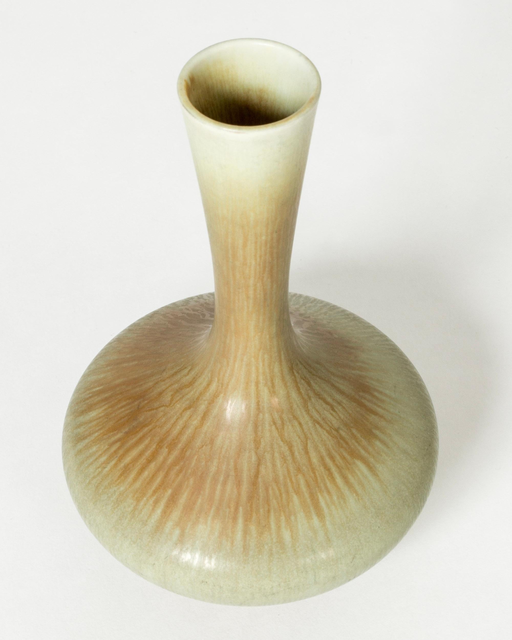 Scandinavian Modern Midcentury Stoneware Vase by Berndt Friberg, Gustavsberg, Sweden, 1950s For Sale