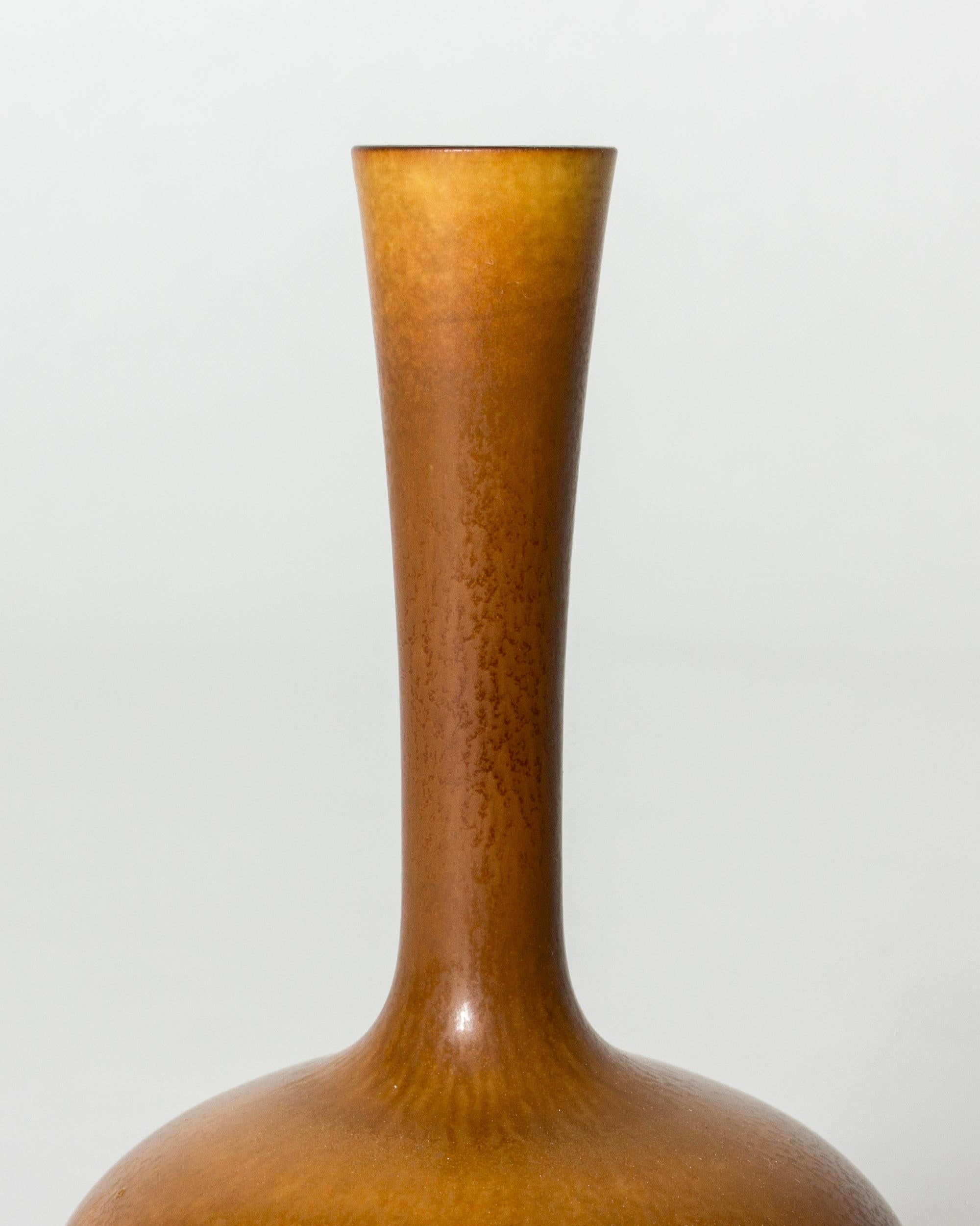 Scandinavo moderno Vaso in gres della metà del secolo scorso di Berndt Friberg, Gustavsberg, Svezia, anni '1950 in vendita