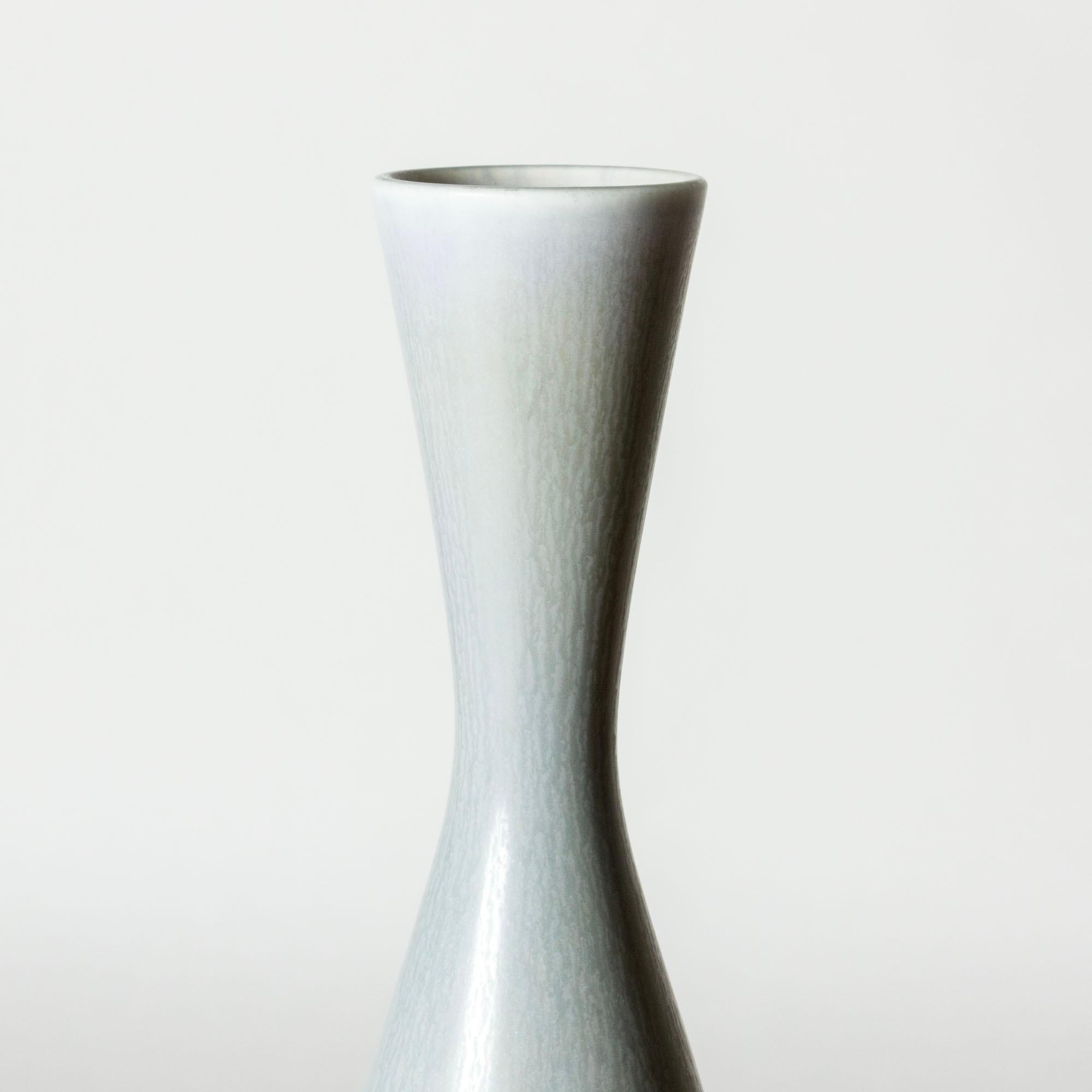 Scandinavo moderno Vaso in gres della metà del secolo scorso di Berndt Friberg, Gustavsberg, Svezia, anni '50 in vendita