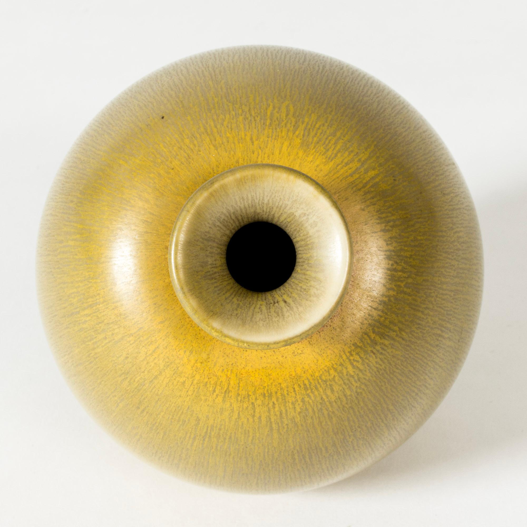 Swedish Midcentury Stoneware Vase by Berndt Friberg, Gustavsberg, Sweden, 1950s