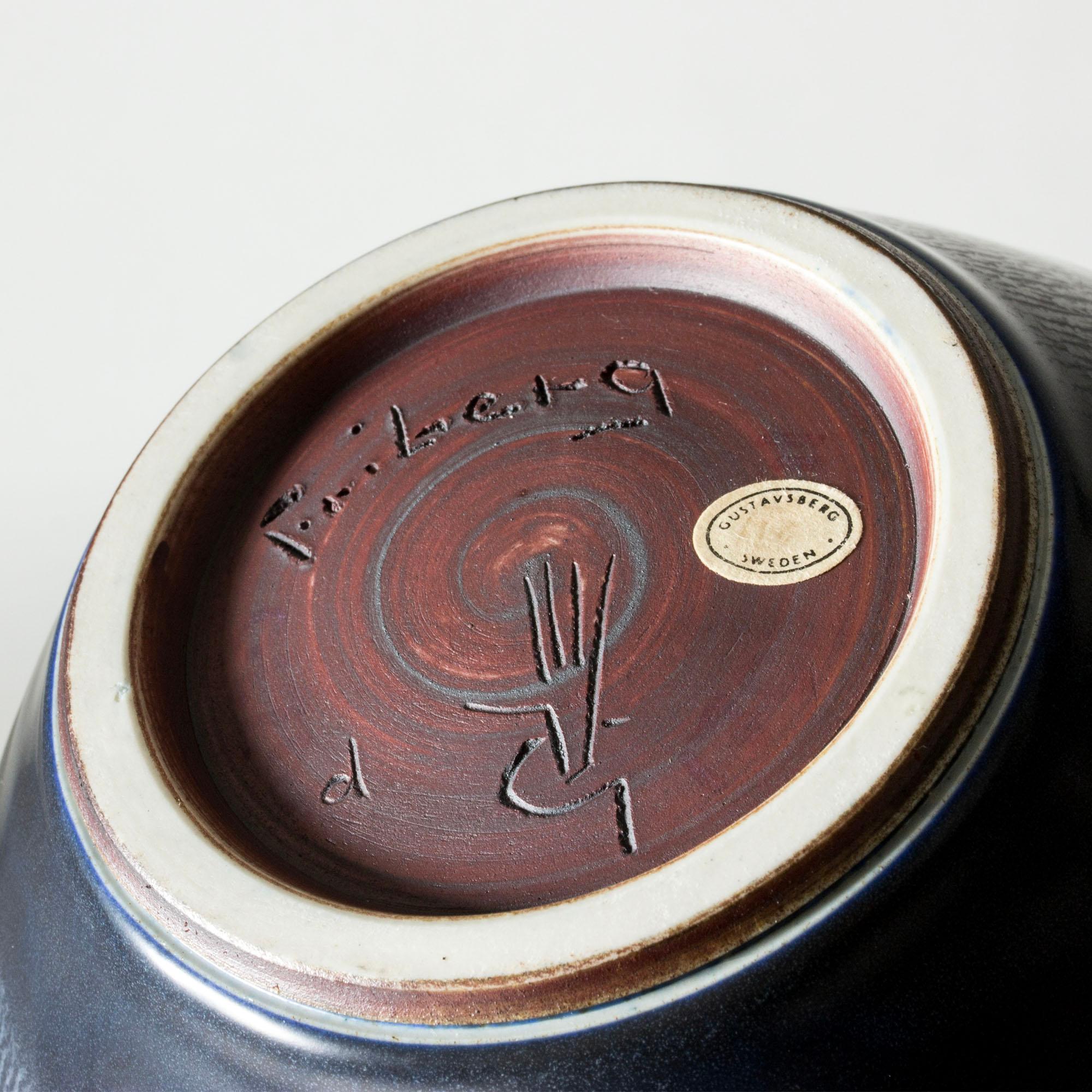 Grès porcellanato Vaso in gres della metà del secolo scorso di Berndt Friberg, Gustavsberg, Svezia, anni '1950 in vendita
