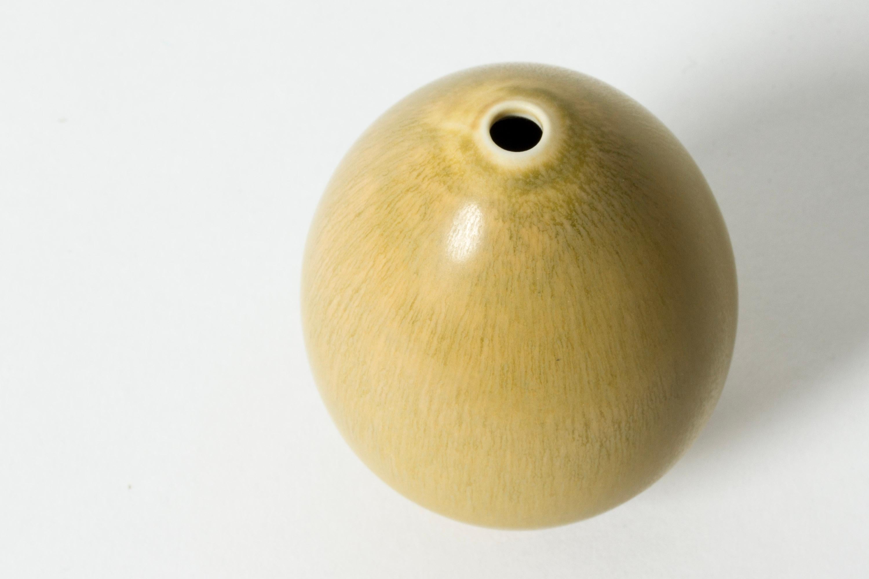 Scandinavian Modern Midcentury Stoneware Vase by Berndt Friberg, Gustavsberg, Sweden, 1974 For Sale