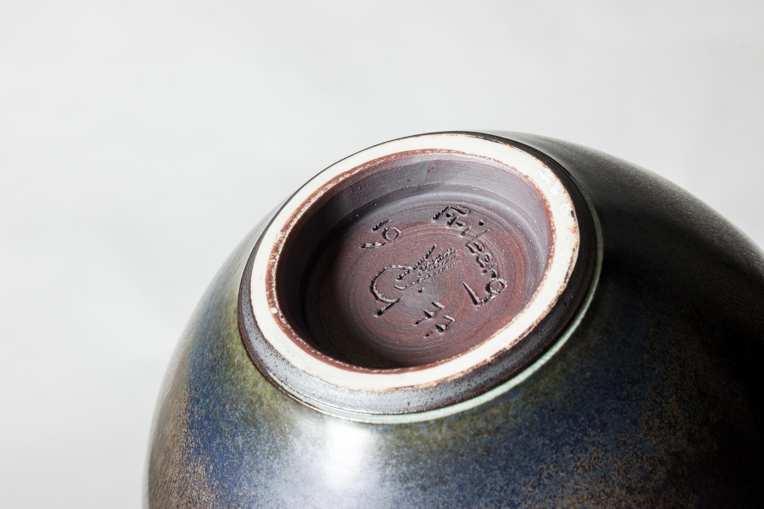 Fine XX secolo Vaso in gres di metà secolo di Berndt Friberg, Gustavsberg, Svezia, 1977 in vendita