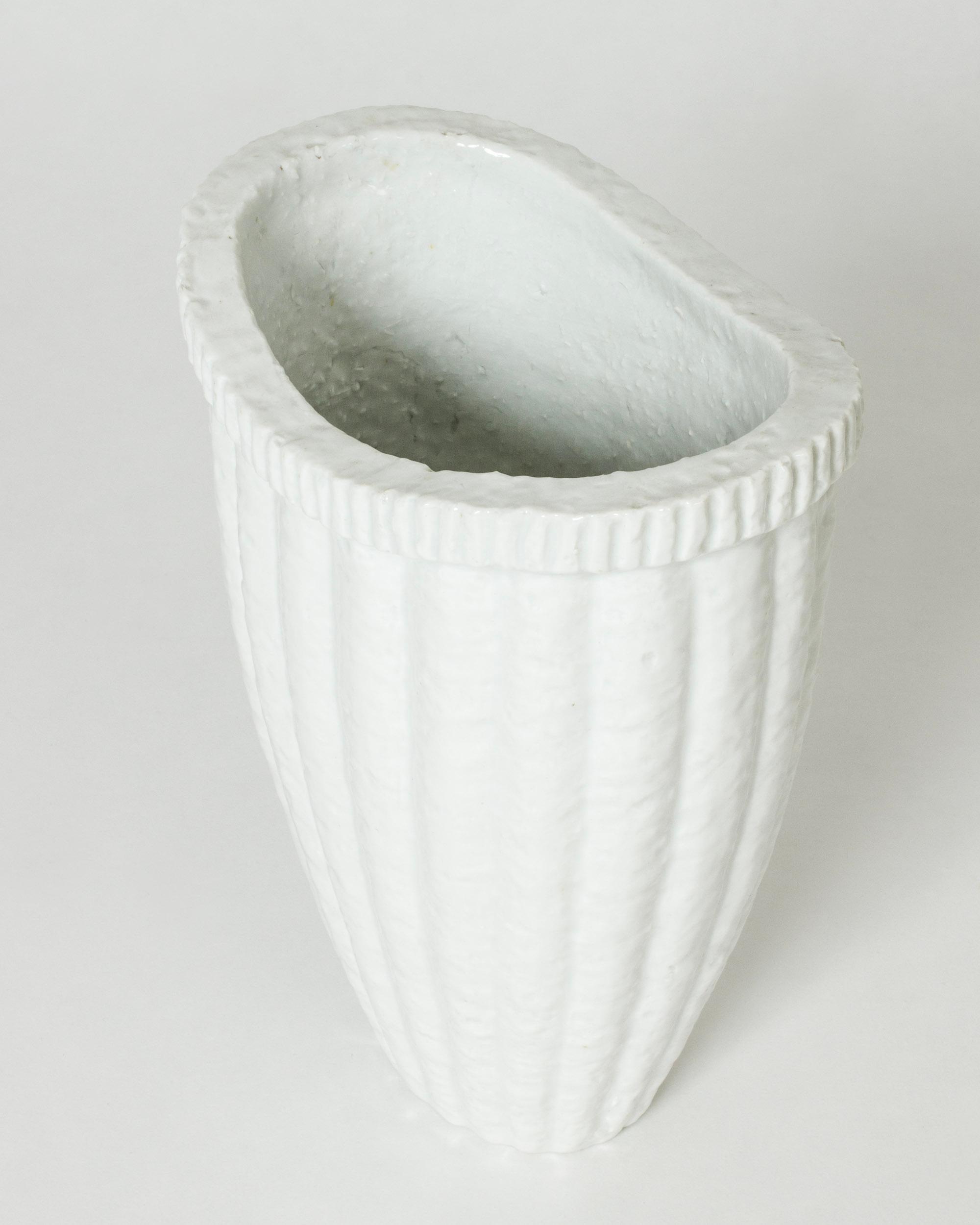 Scandinavian Modern Midcentury Stoneware Vase by Gunnar Nylund for Rörstrand, Sweden, 1940s For Sale
