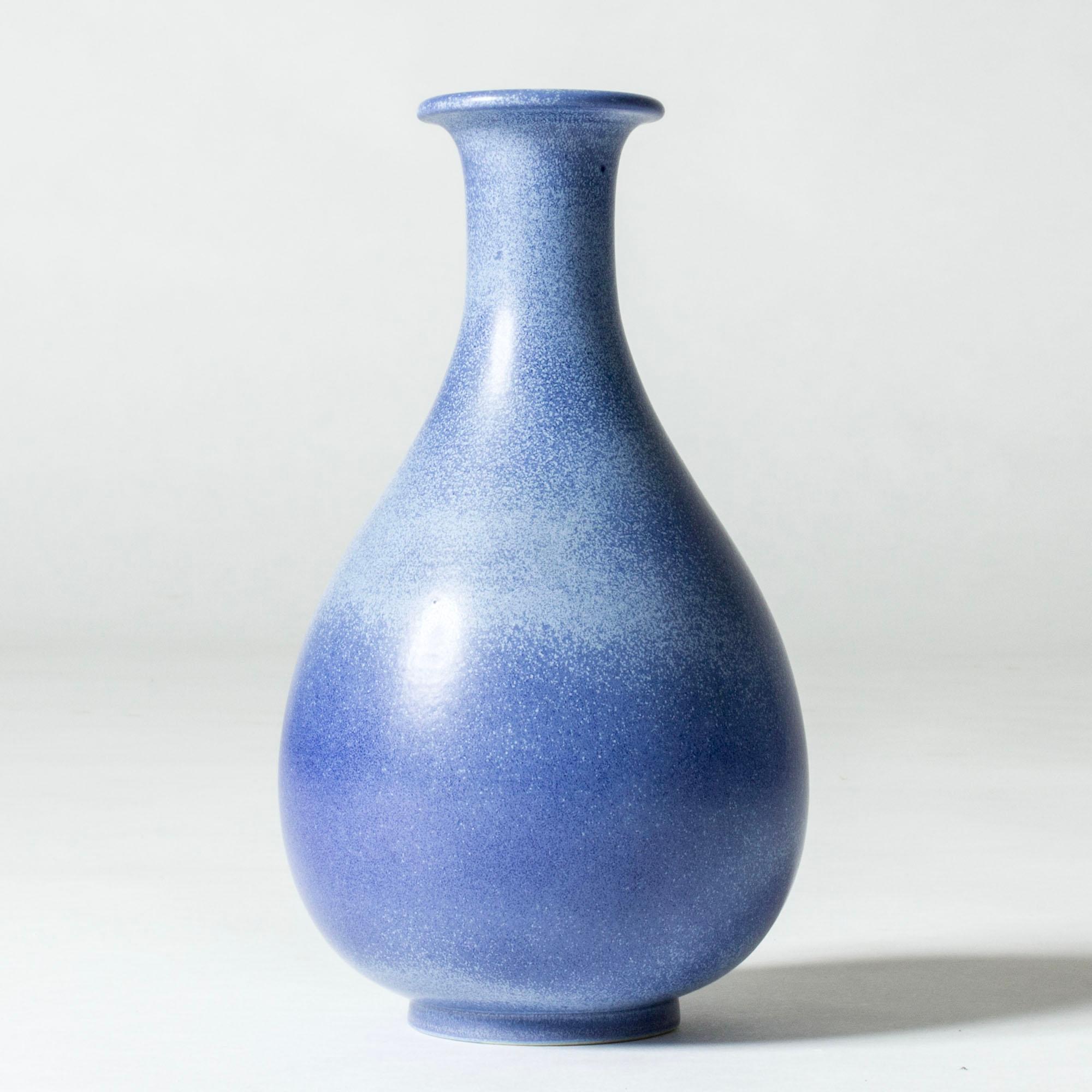 Scandinavian Modern Midcentury Stoneware Vase by Gunnar Nylund for Rörstrand, Sweden, 1940s