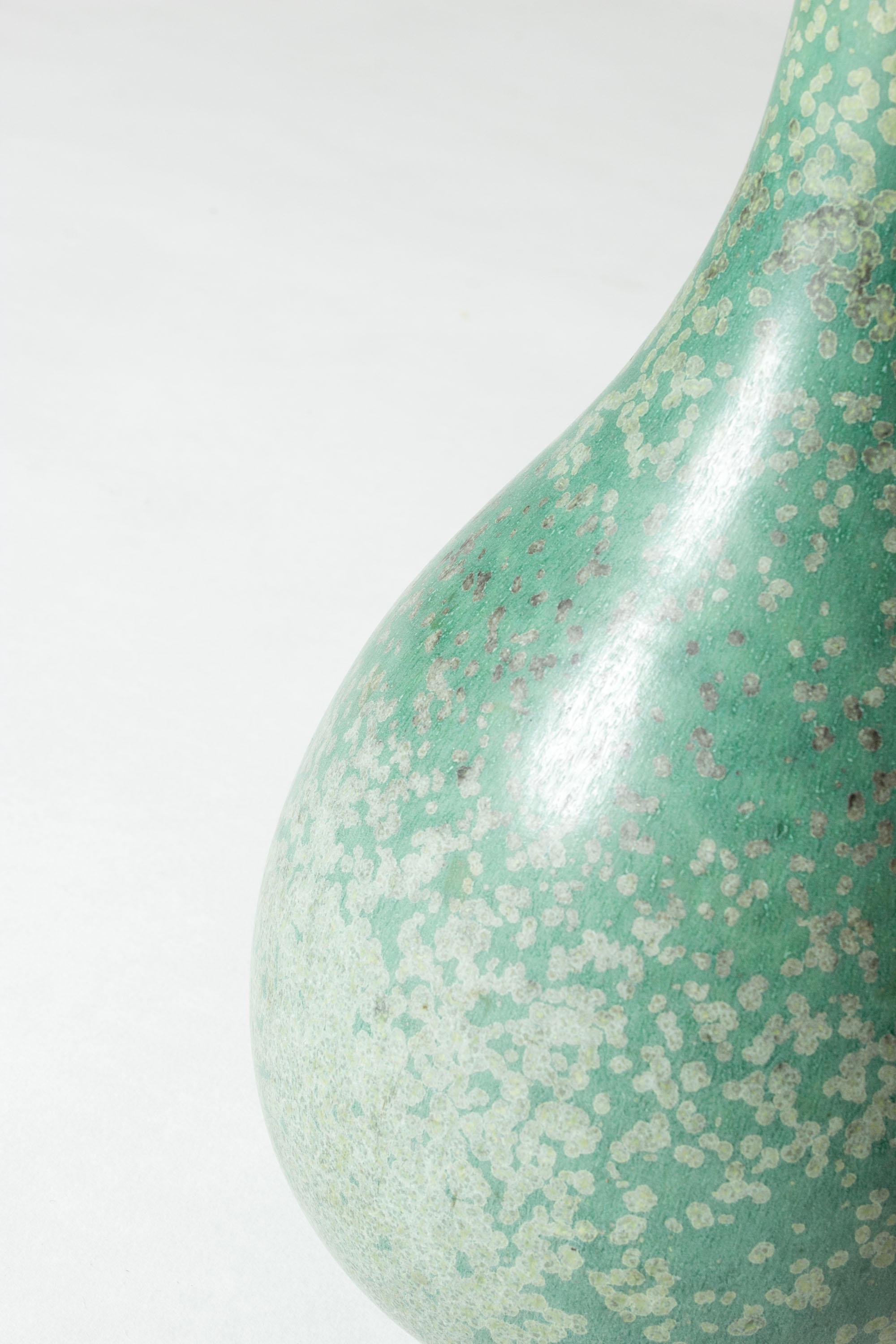 Suédois Vase en grès du milieu du siècle par Gunnar Nylund pour Rörstrand, Suède, années 1940 en vente