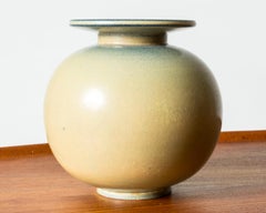 Steinzeugvase aus der Jahrhundertmitte von Gunnar Nylund, Rörstrand ateljé, Schweden, 1940er Jahre