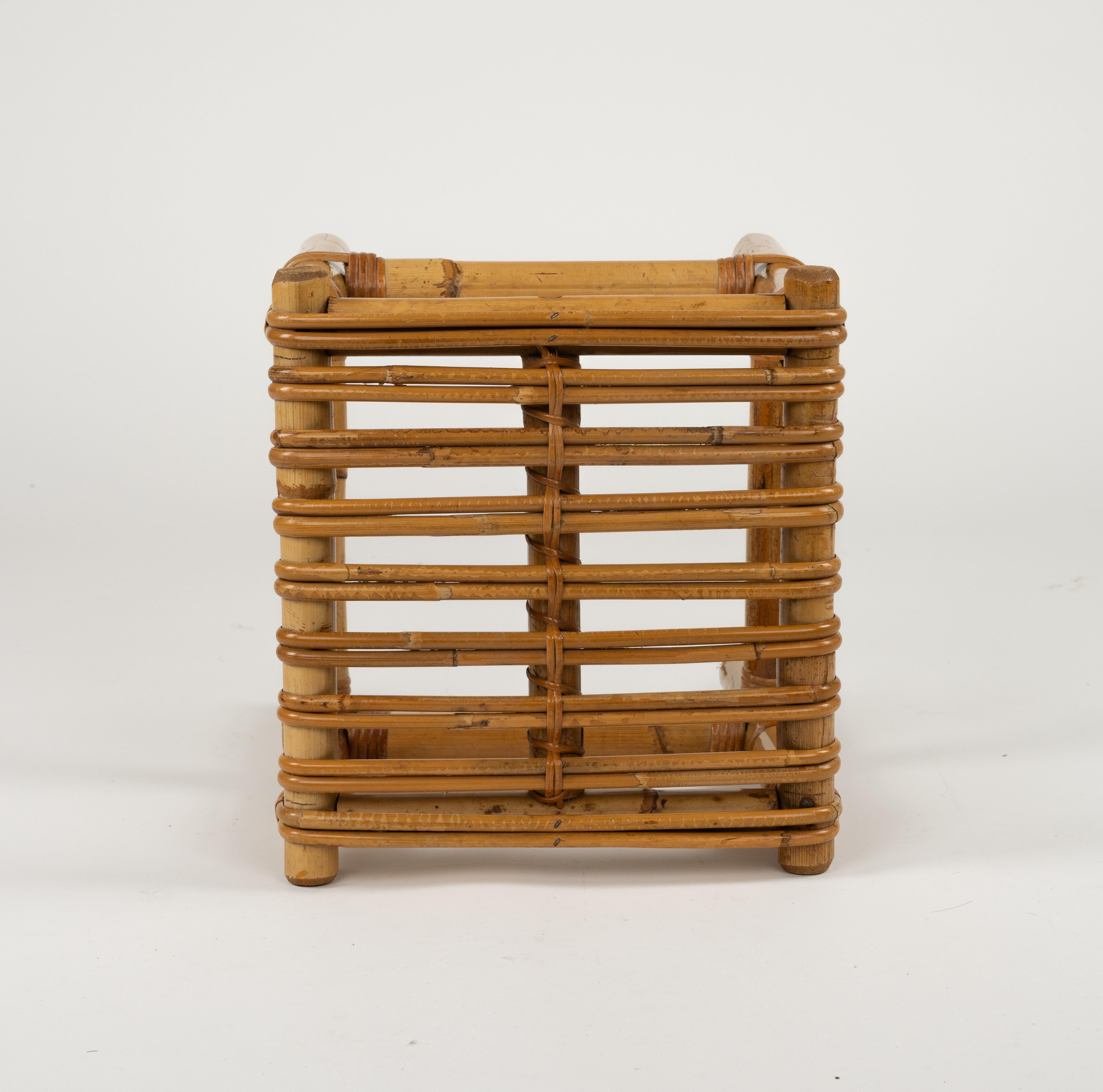 Midcentury Stool or Pouf in Bamboo and Rattan , Italy 1970s For Sale 4