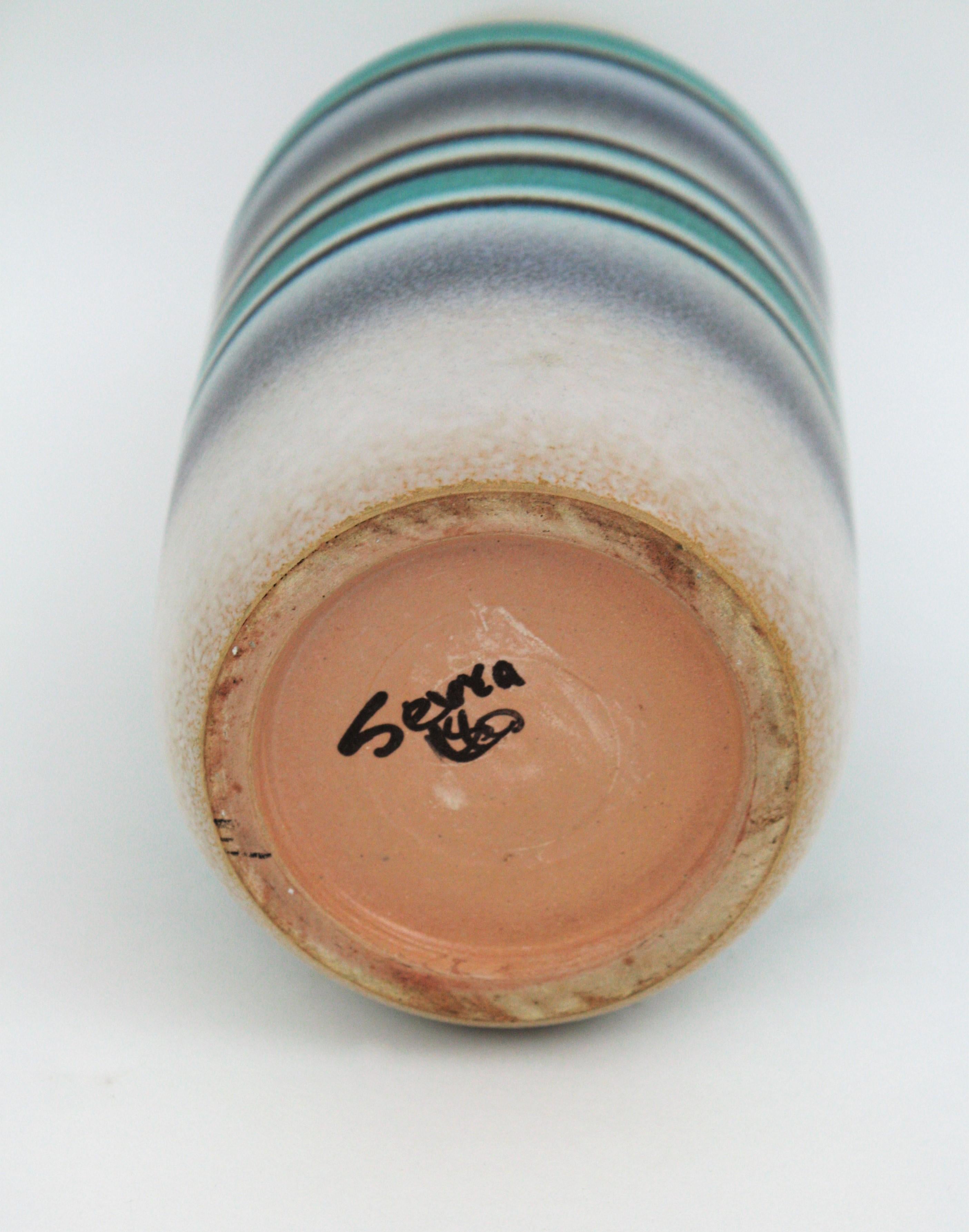 XX secolo Vaso spagnolo in ceramica di Serra, anni '60 in vendita