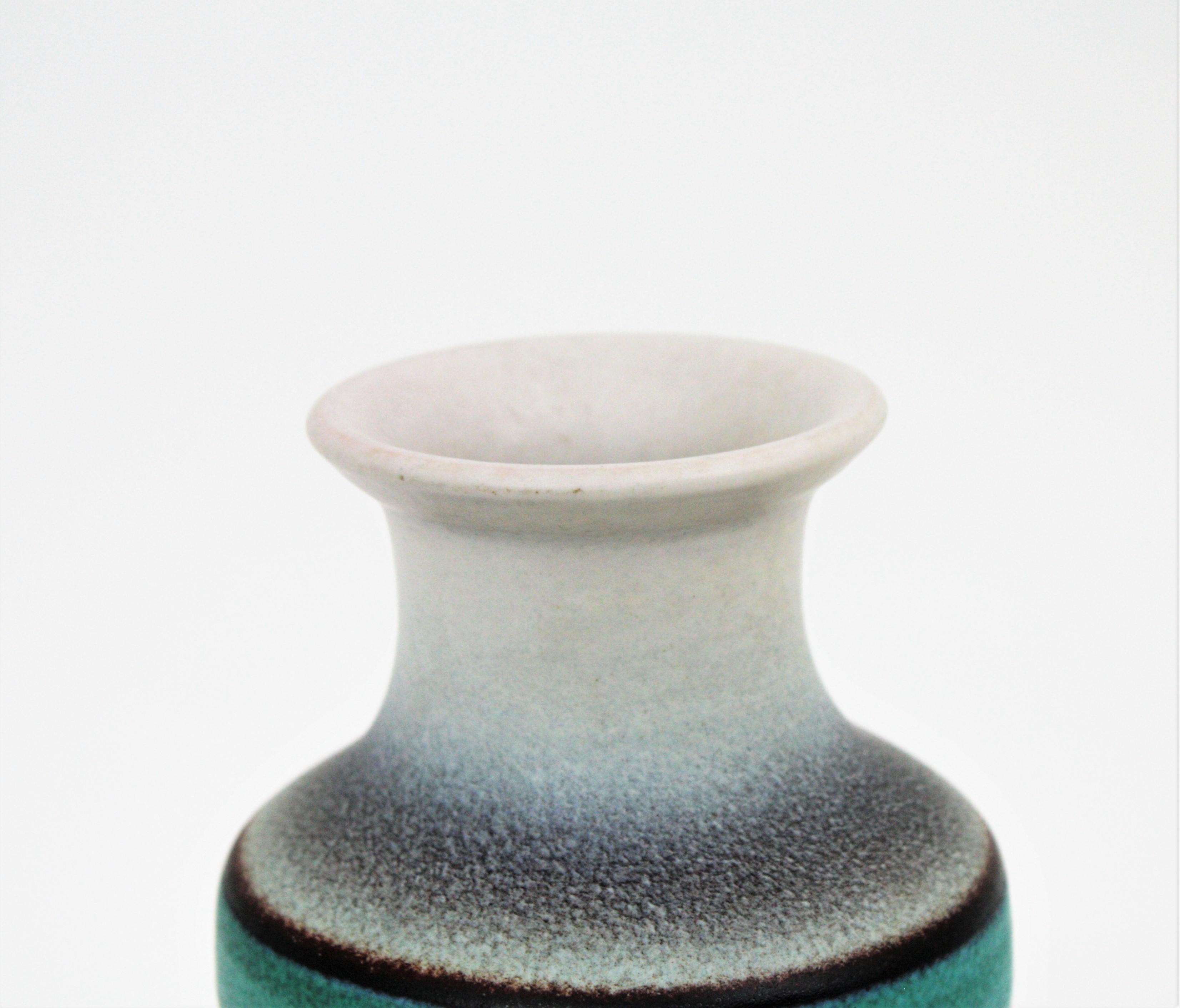 Spanish Ceramic Vase by Serra, 1960s For Sale 1