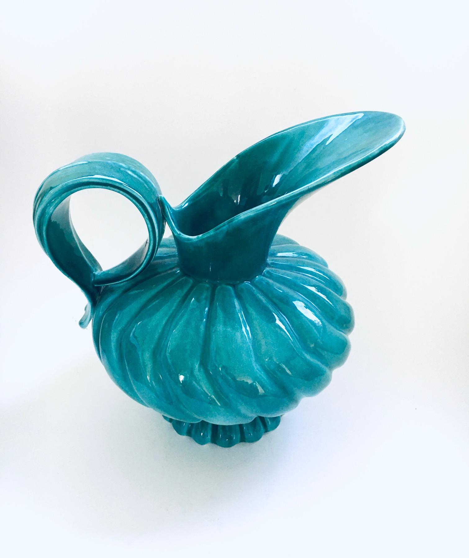 Midcentury Studio Art Pottery Duck Spout Decanter by Alexandre, Belgium 1950's In Good Condition For Sale In Oud-Turnhout, VAN