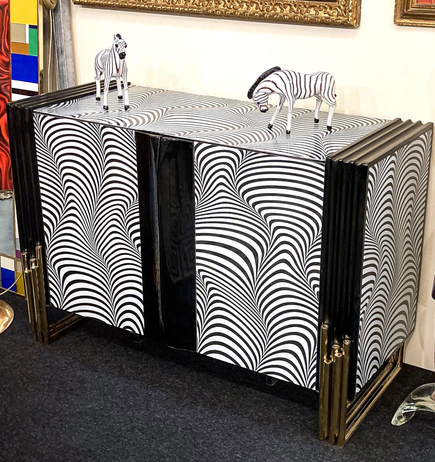Midcentury Style Black & White Murano Glass and Brass Cabinet or Credenza  For Sale 2