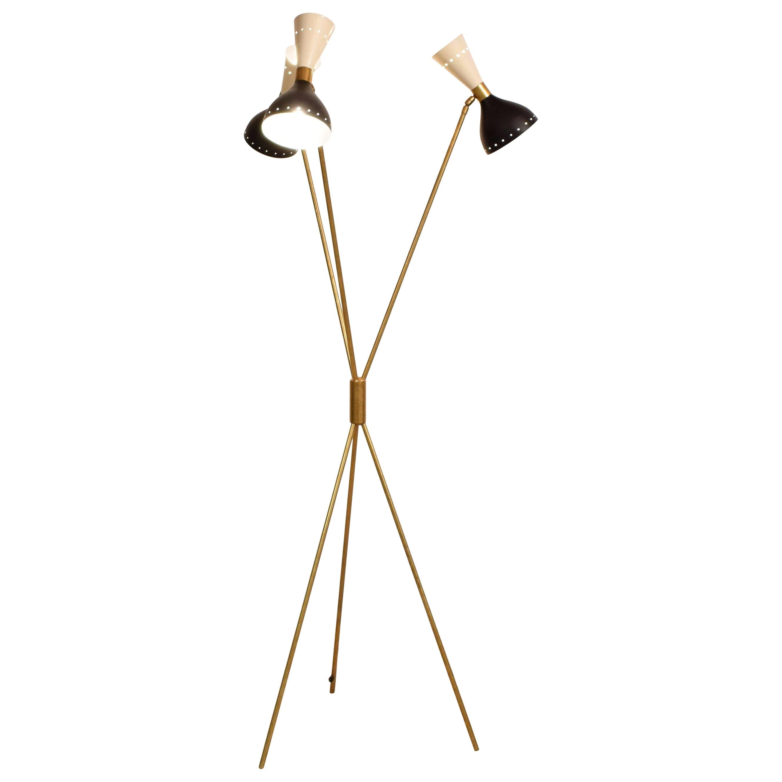 Midcentury Style Brass and Black and White Lacquered Tripod Floor Lamp Stilnovo For Sale