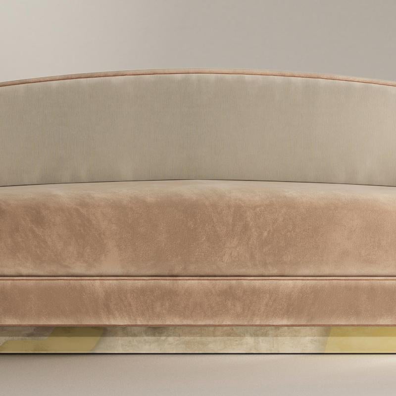 Midcentury Style, Keaton Curve Sofa, Soft Velvet and Dusty Colors, Made in Italy In New Condition For Sale In Casalserugo, IT