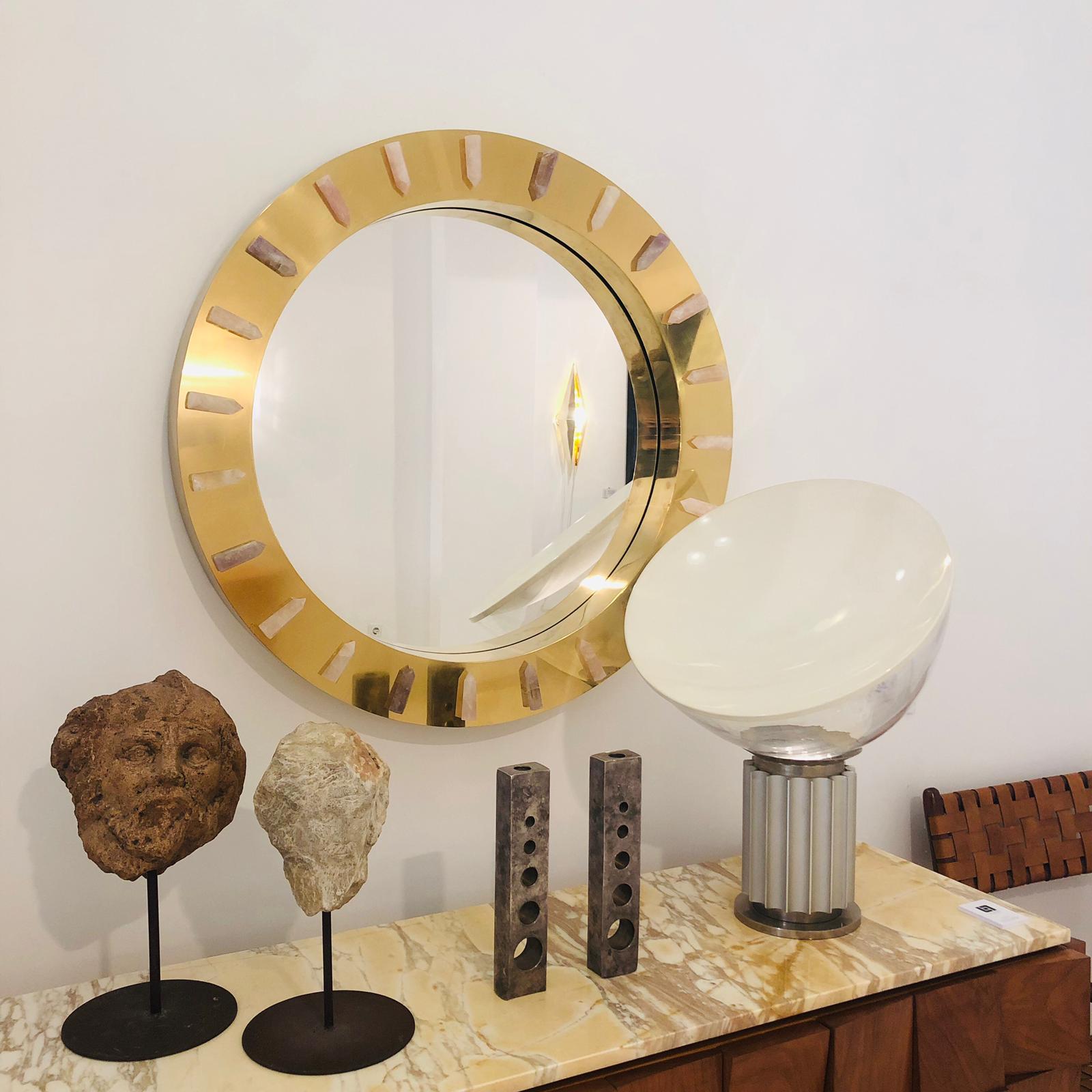 Midcentury Style Made of Brass and Pink Quartz Circular Italian Mirror For Sale 2