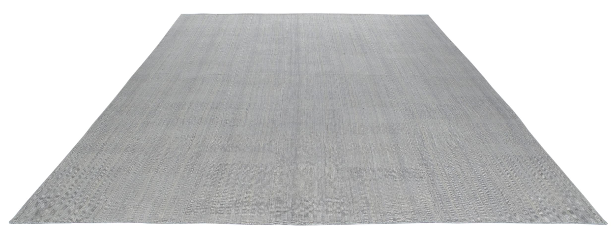 Pelas Flachgewebe-Teppich im Stil der Jahrhundertmitte (Moderne der Mitte des Jahrhunderts) im Angebot