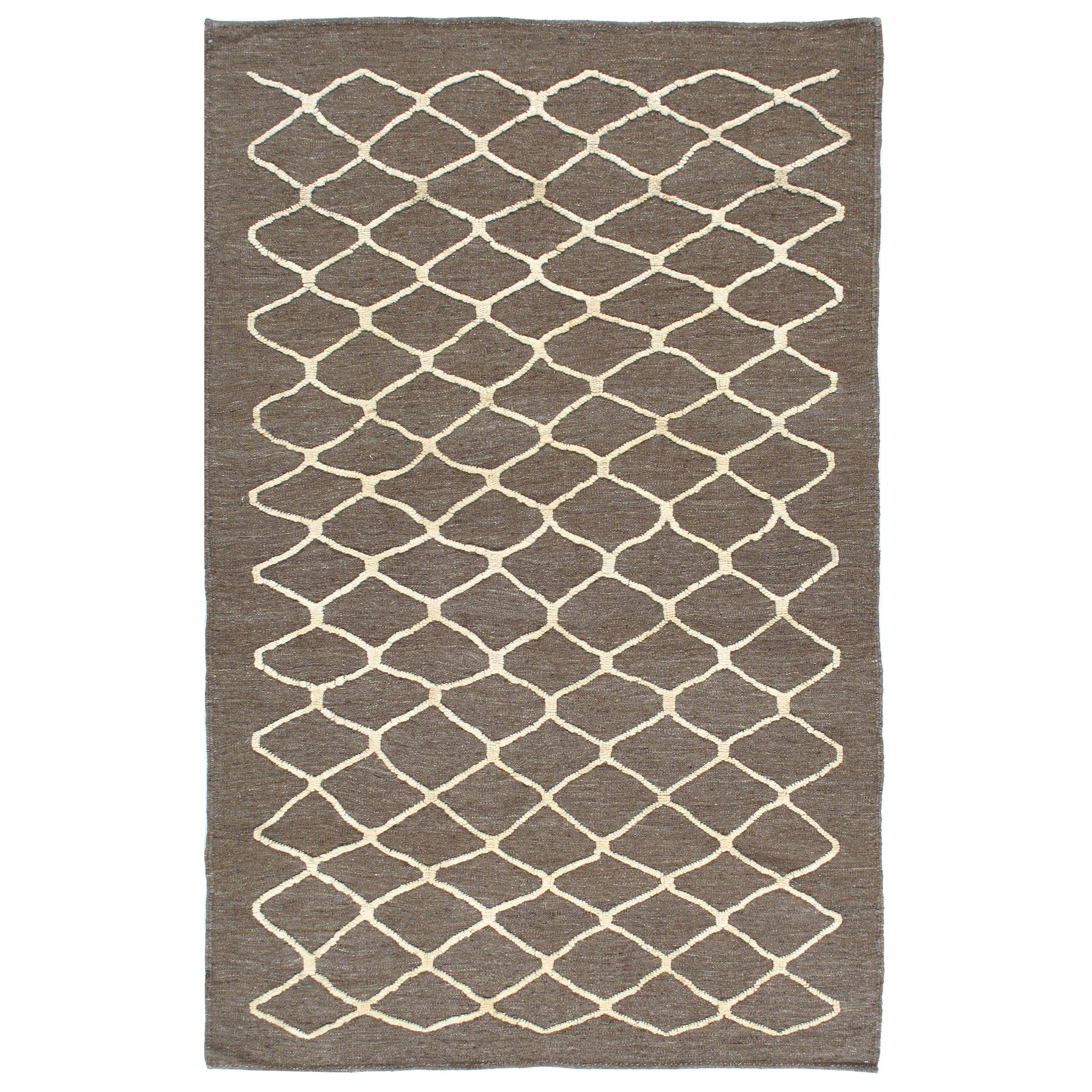 Midcentury Style Tribal Persian Shiraz Flat-Weave Rug For Sale