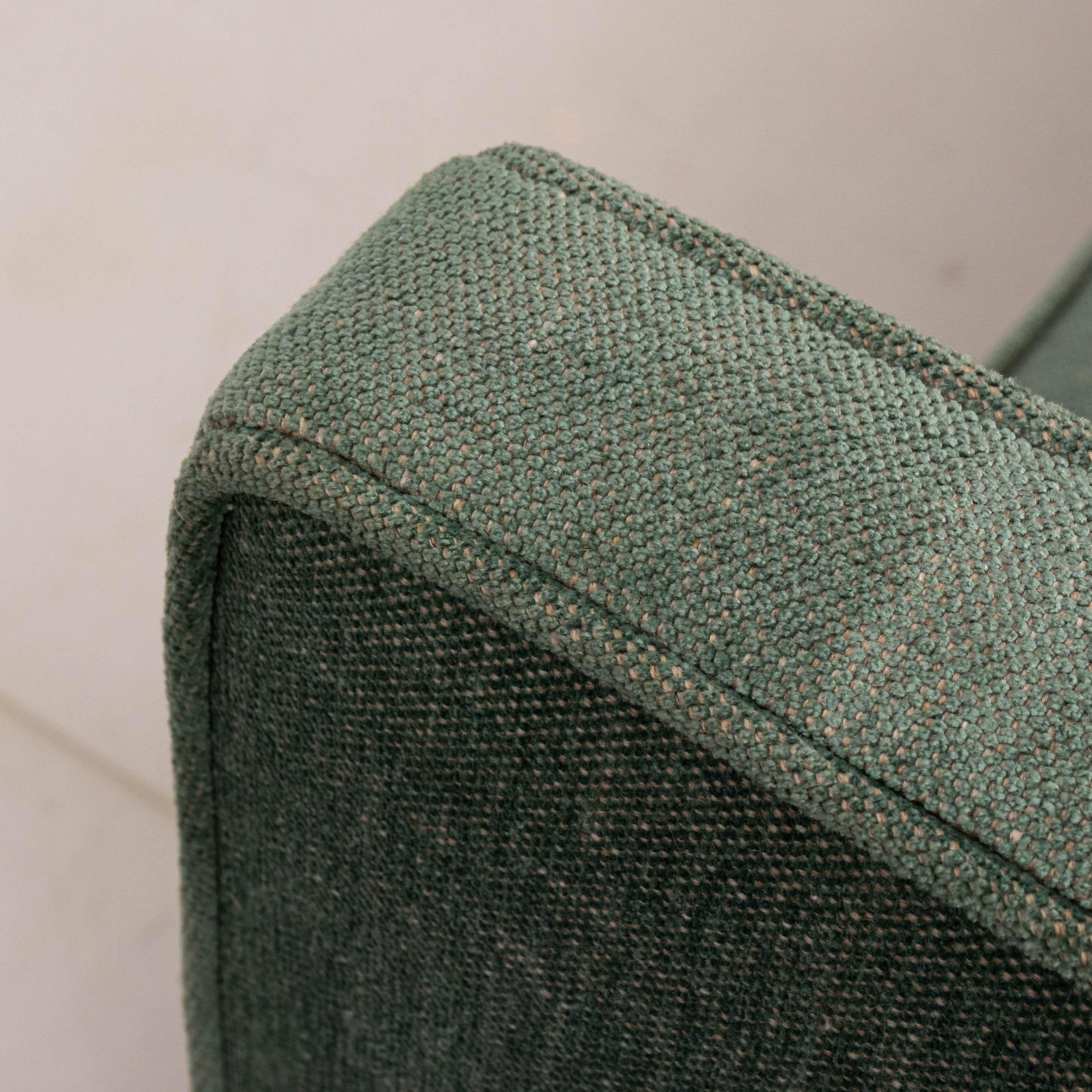Midcentury Style Upholstered Armed Bench 5
