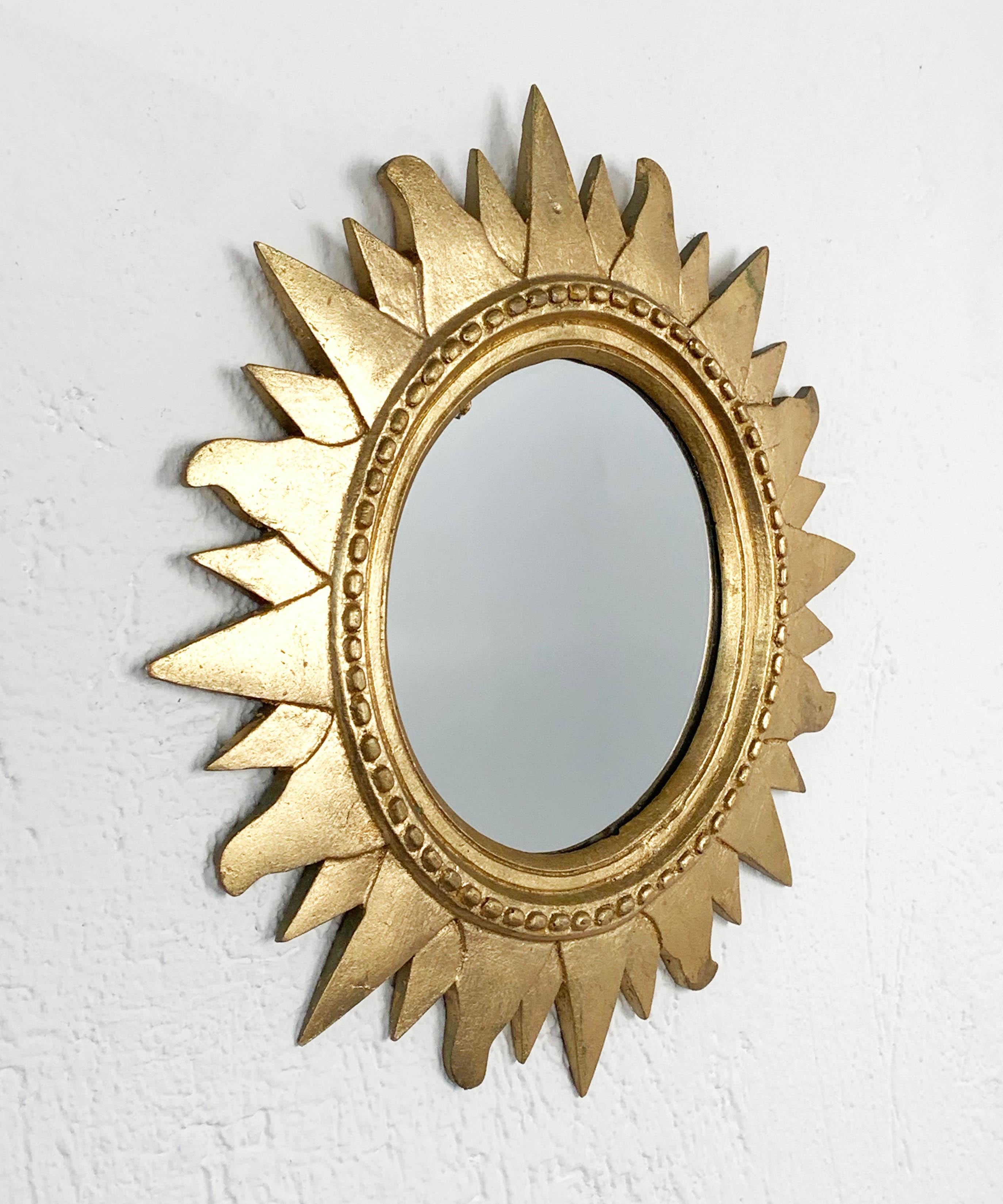 Mid-Century Modern Midcentury Sunburst Gilded Plastic Round Italian Wall Mirror, 1970s For Sale
