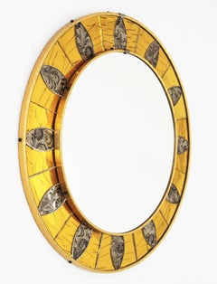 Runder Spiegel aus Mosaikglas mit Sonnenschliff aus der Mitte des Jahrhunderts