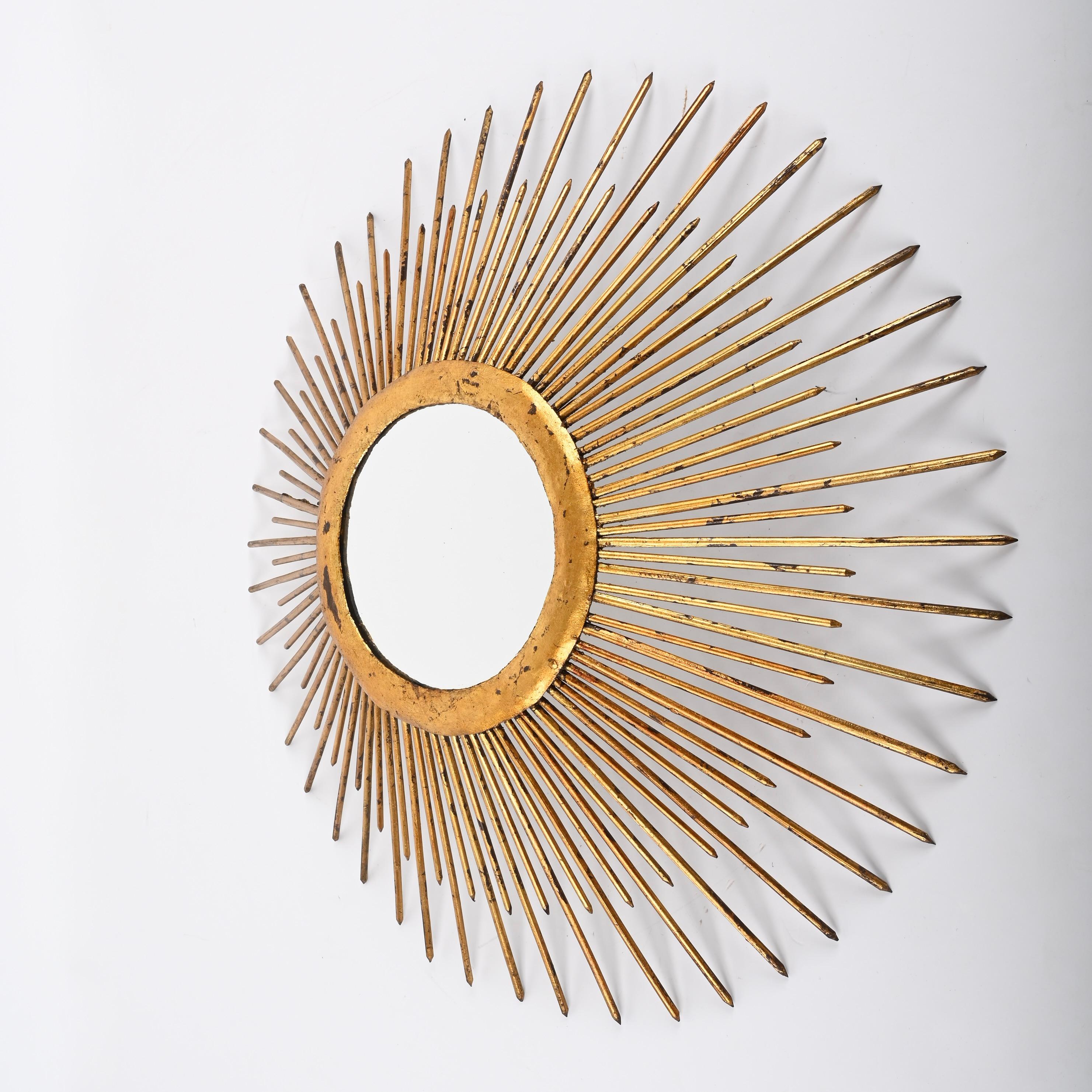 Midcentury Sunburst Mirror in Gilded Iron with Lighting, Italy, 1960s For Sale 6