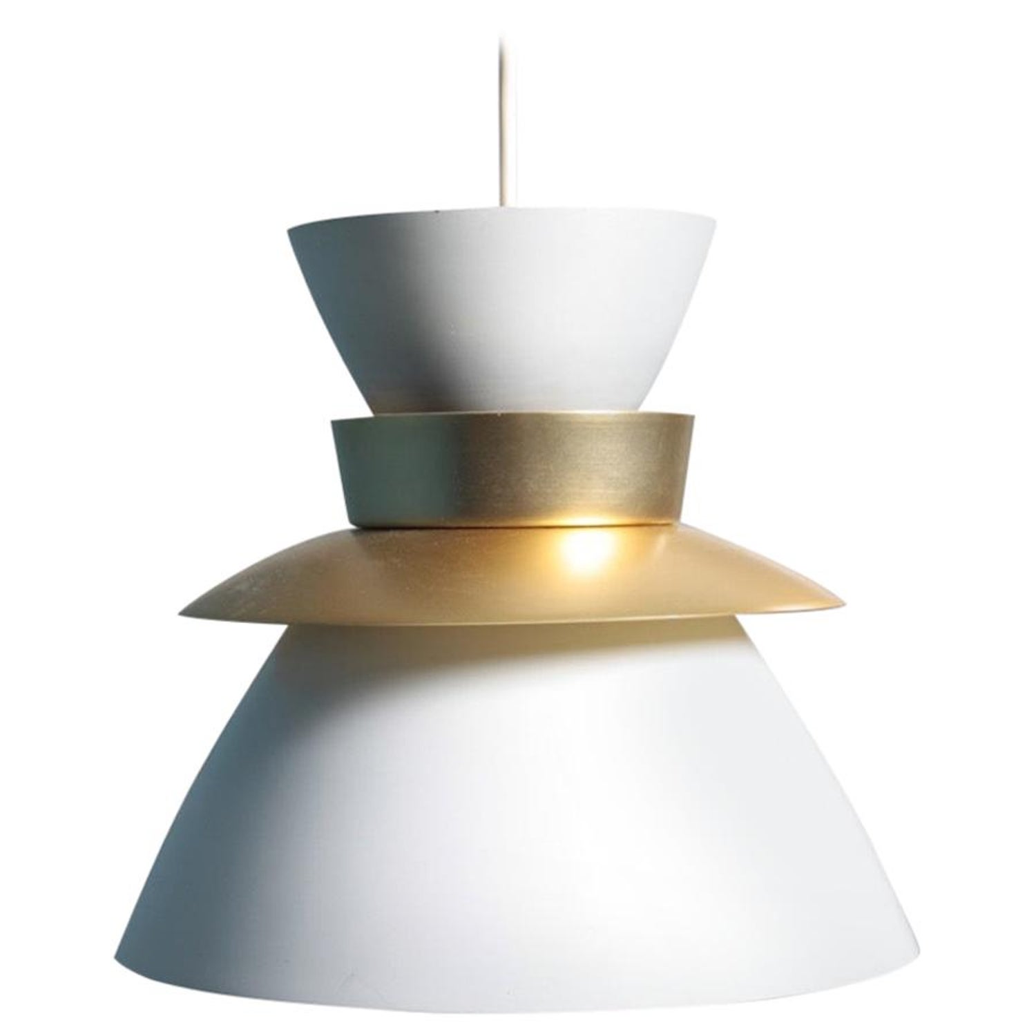 Jorn utzon cheap lamp