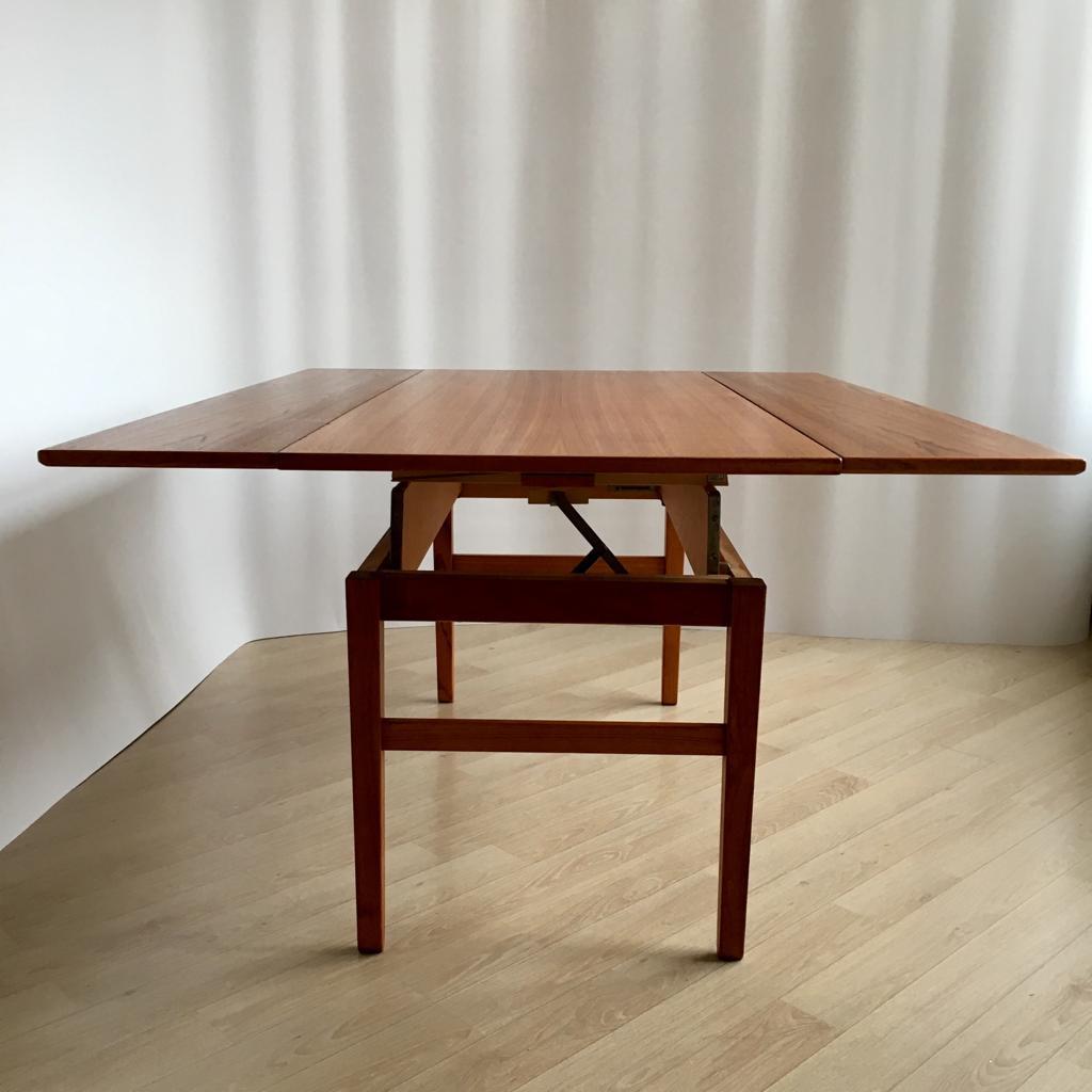 Midcentury Swedish Adjustable Teak Coffee or Dining Table from Emmaboda, 1957 (Skandinavische Moderne) im Angebot